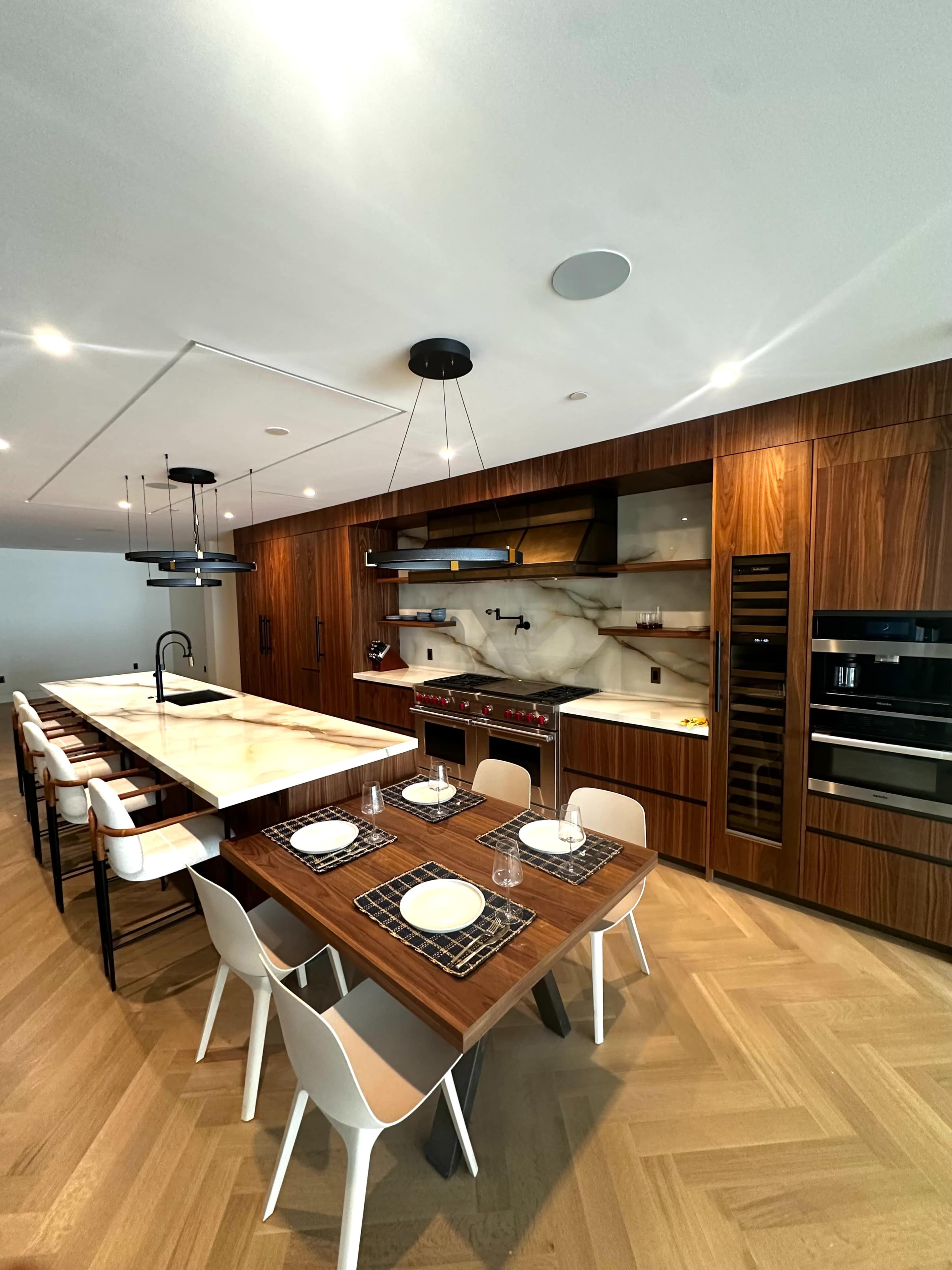 Maison Menos-- Grand Kitchen Image in Hoboken, HOBOKEN, NJ