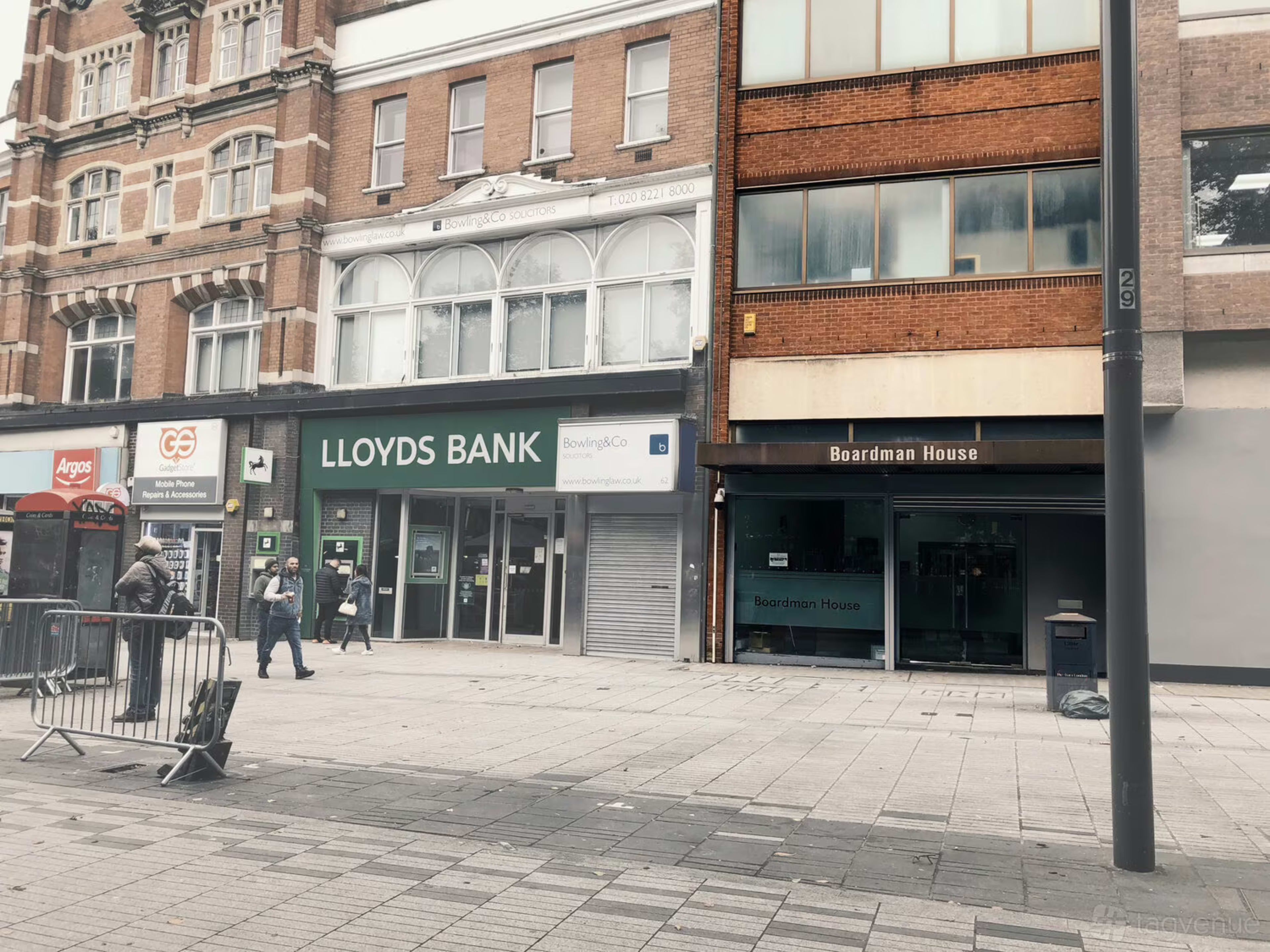 Spacious Conference & Training Room in Stratford – Ideal for Meetings & Classroom Sessions Image in Stratford, London, ENG