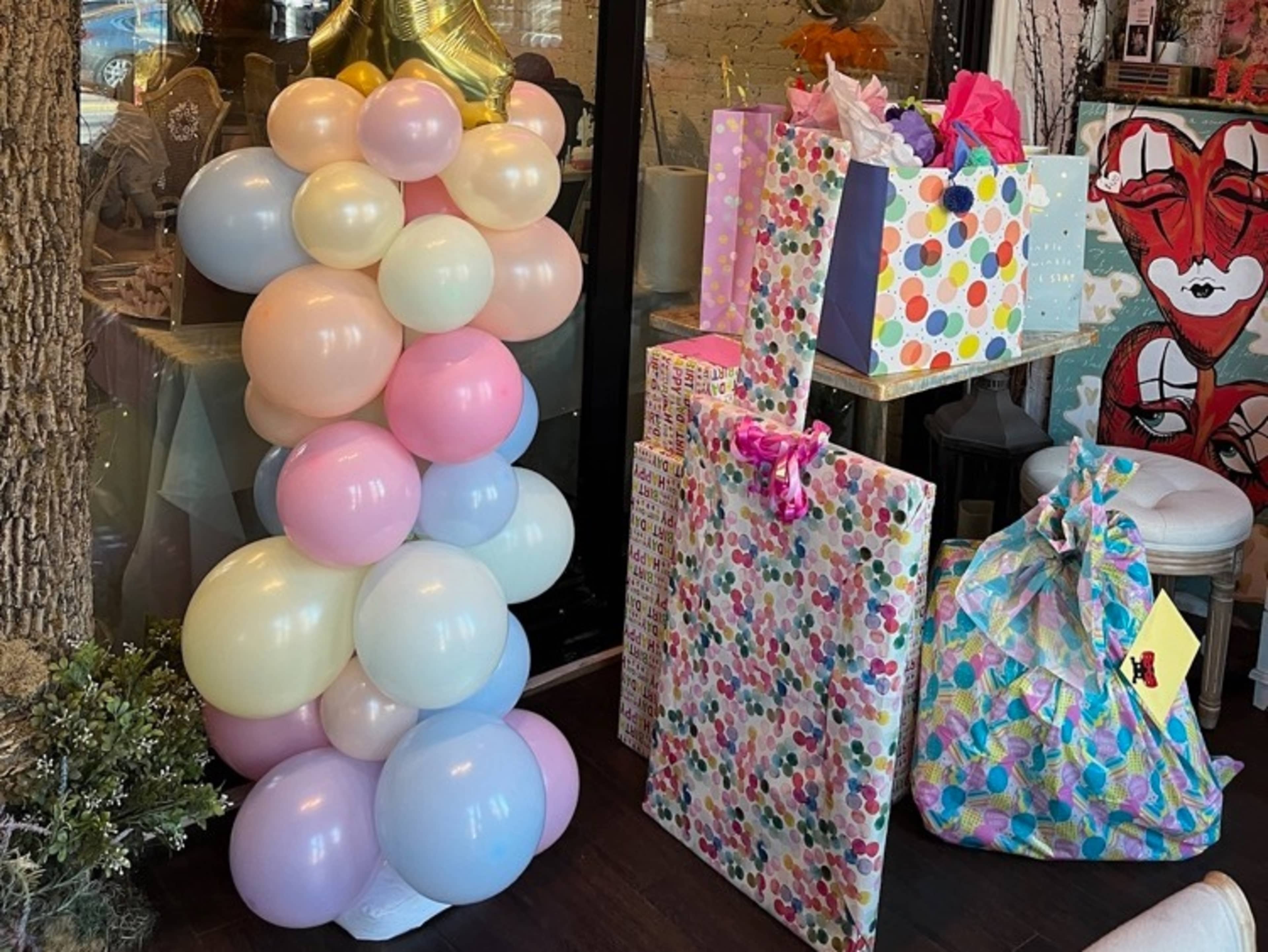 Balloon Column 