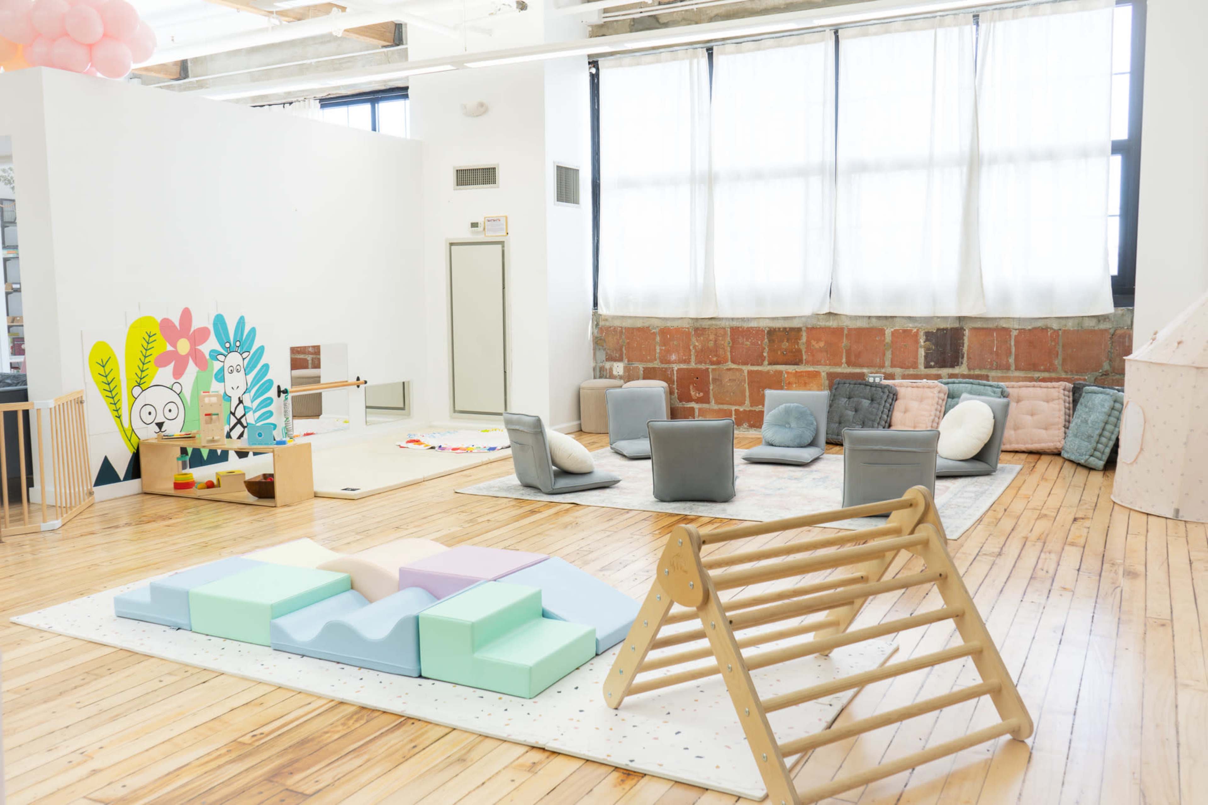 Birthday in Loft Studio- Perfect for babies and toddlers! Image in Hoboken, Hoboken, NJ