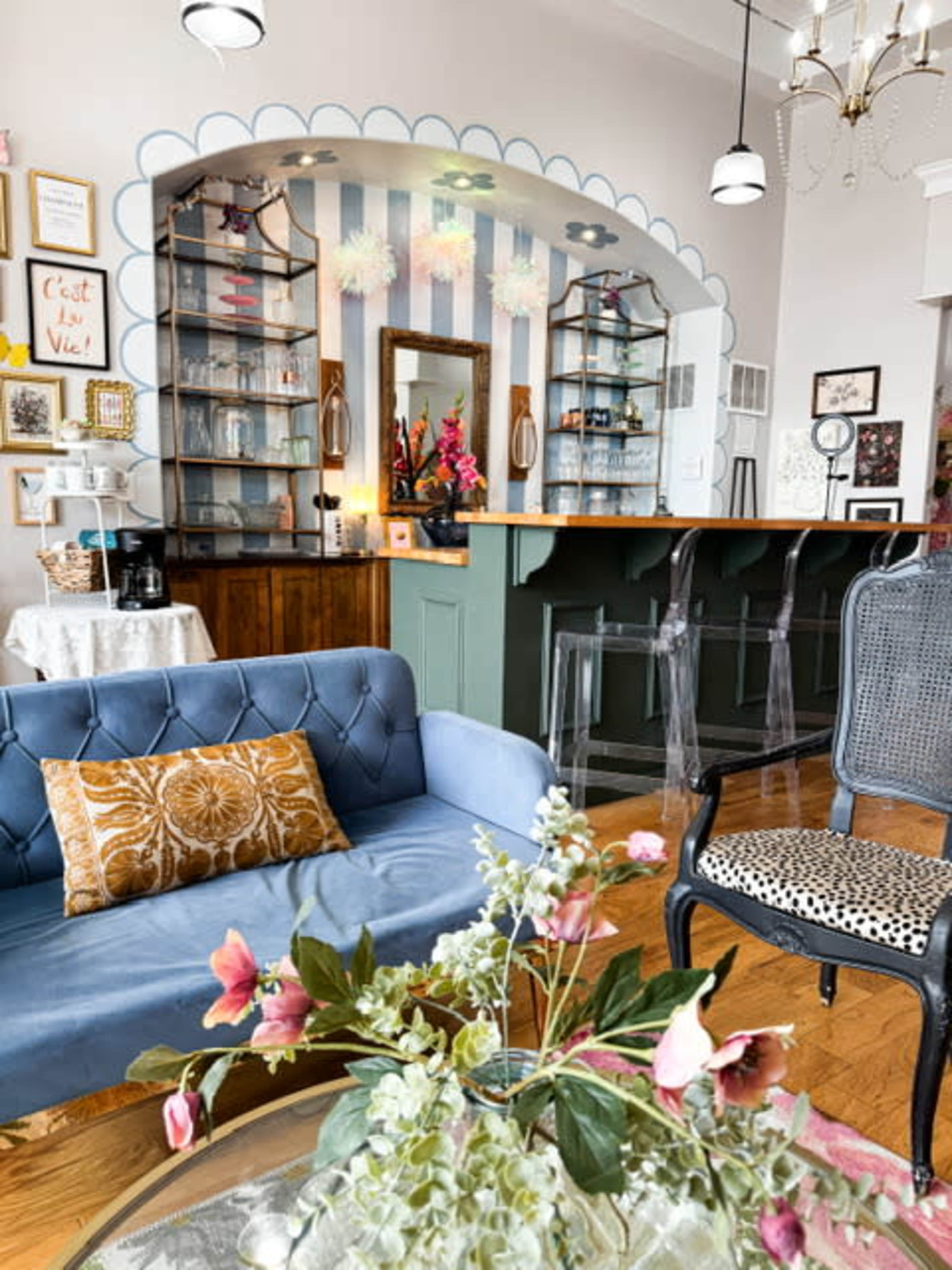 Bright, Pre Styled Content Space in Downtown Excelsior Springs Image in Fishing River Township, Excelsior Springs, MO