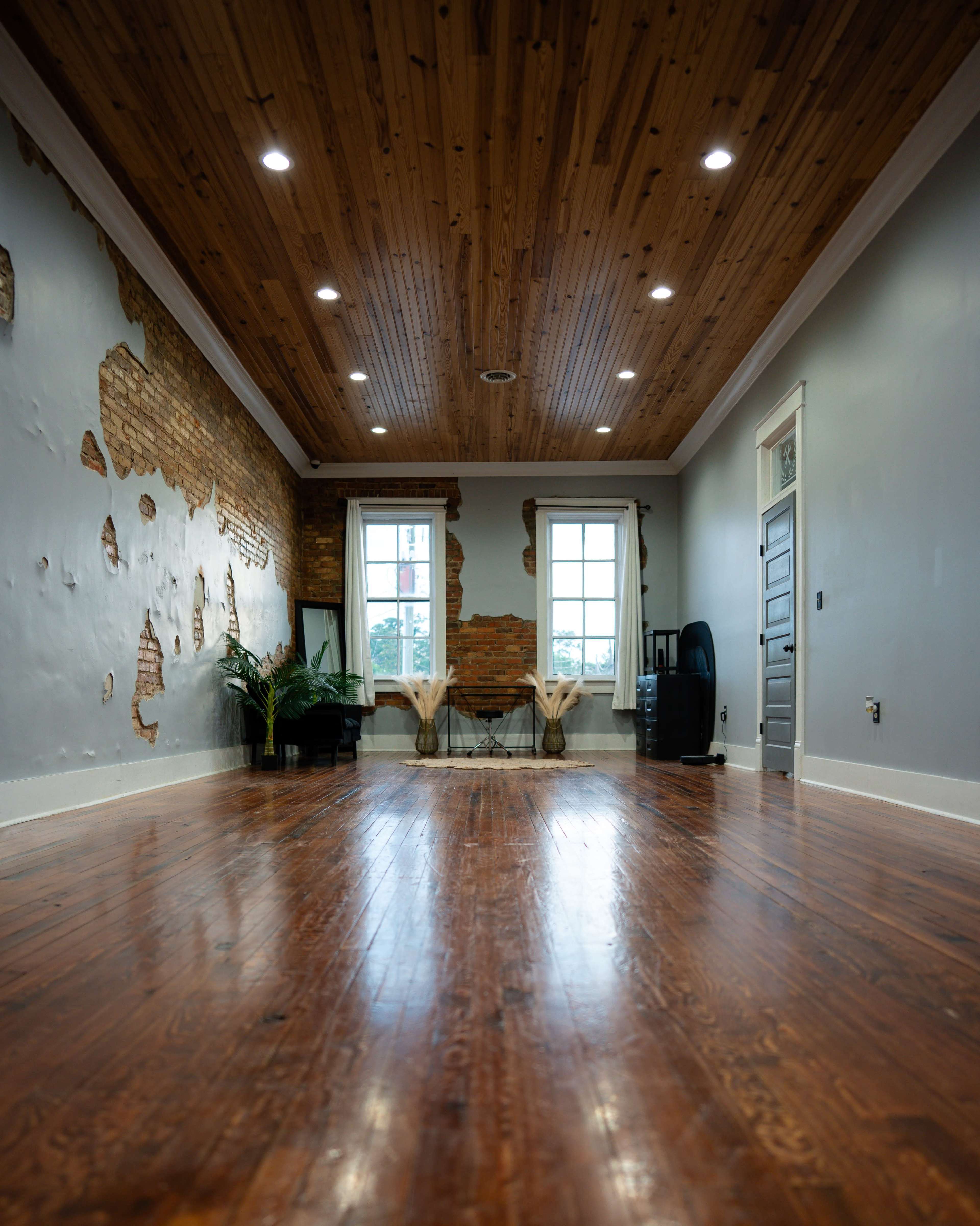 Downtown Raeford Photo Studio Image in Raeford, Raeford, NC