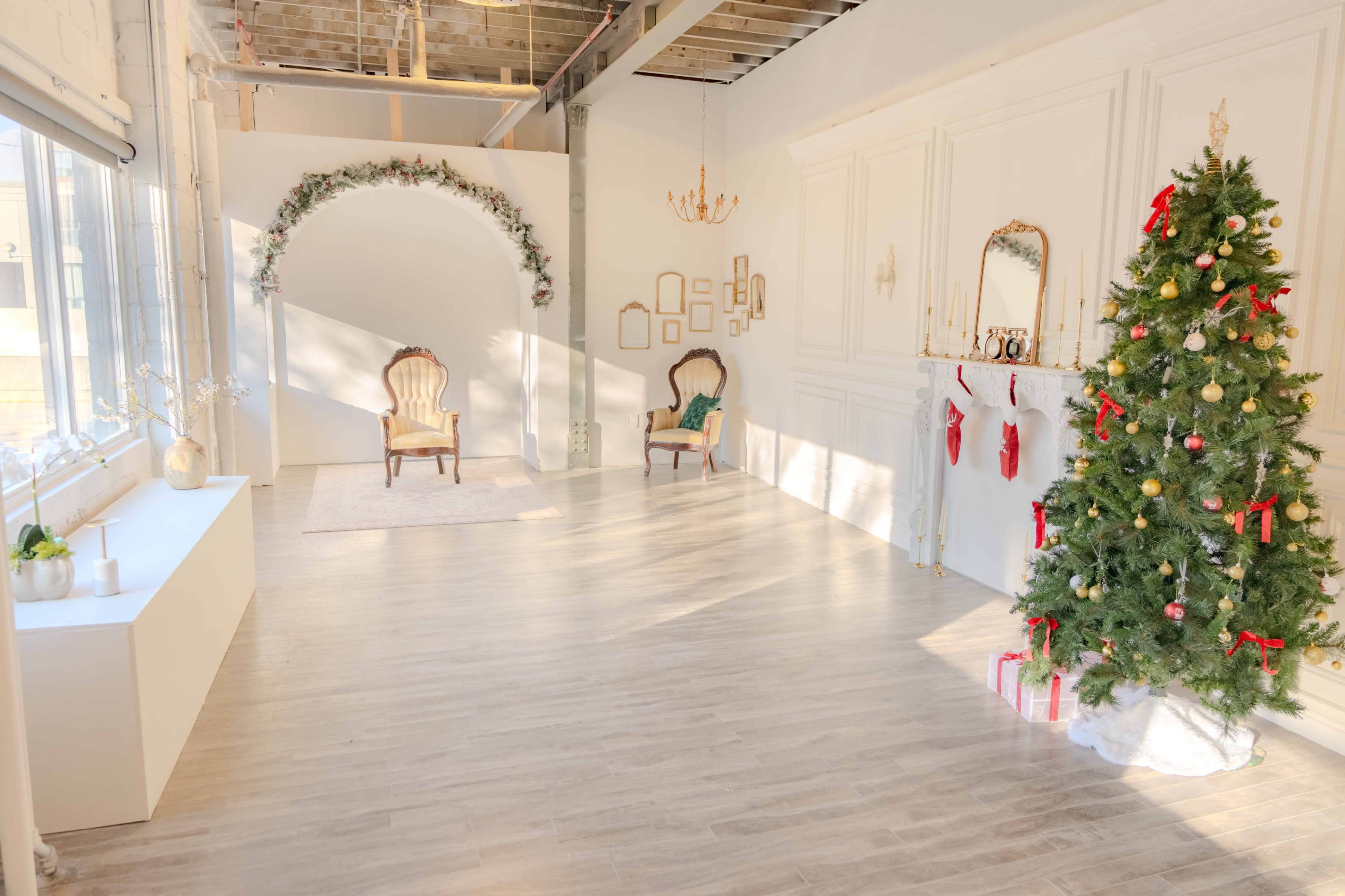 Queen West Studio Image in Niagara, Toronto, ON