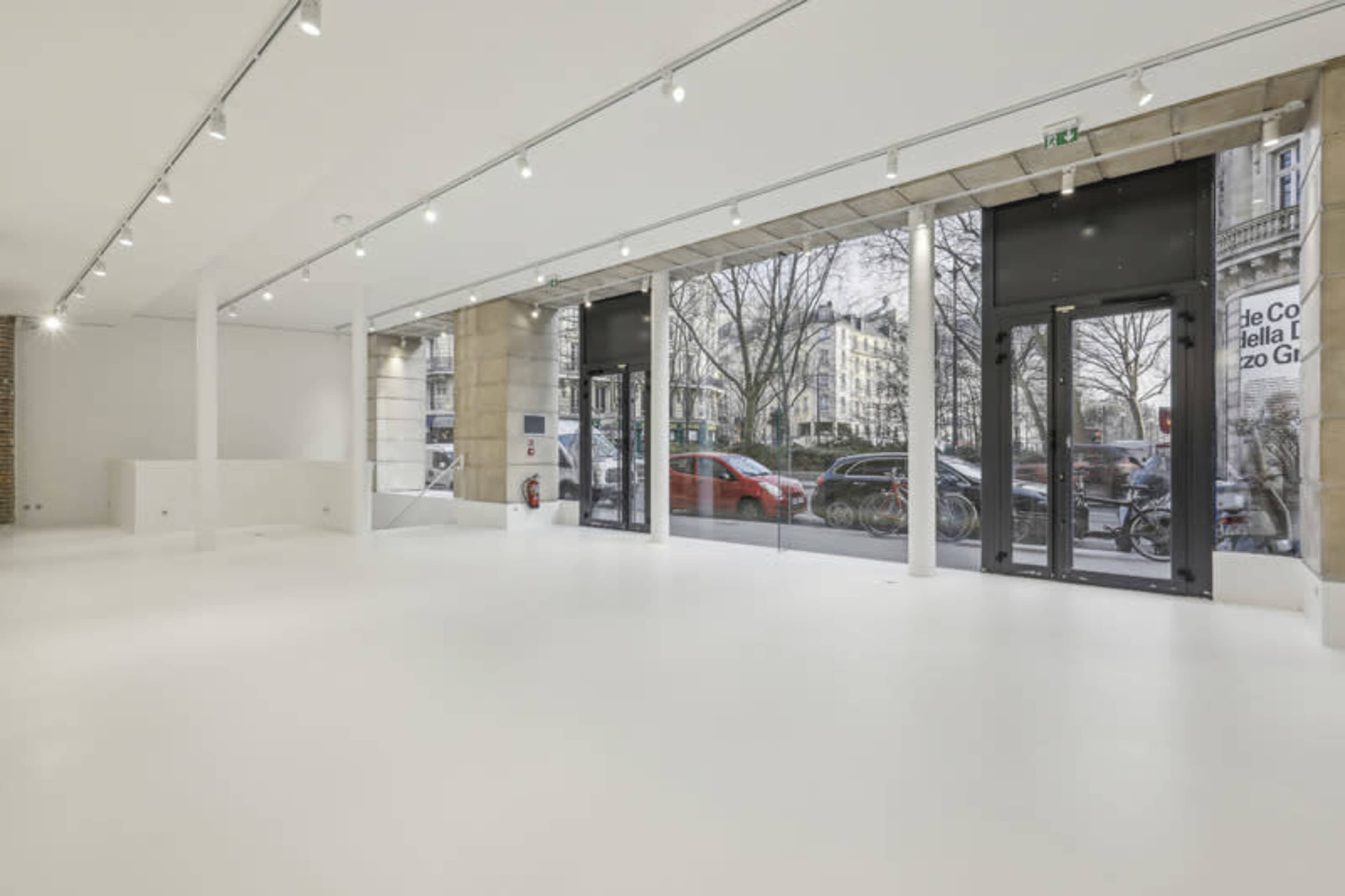 Galerie - Showroom Louvre au coeur de Paris Image dans Palais-Royal, Paris, 