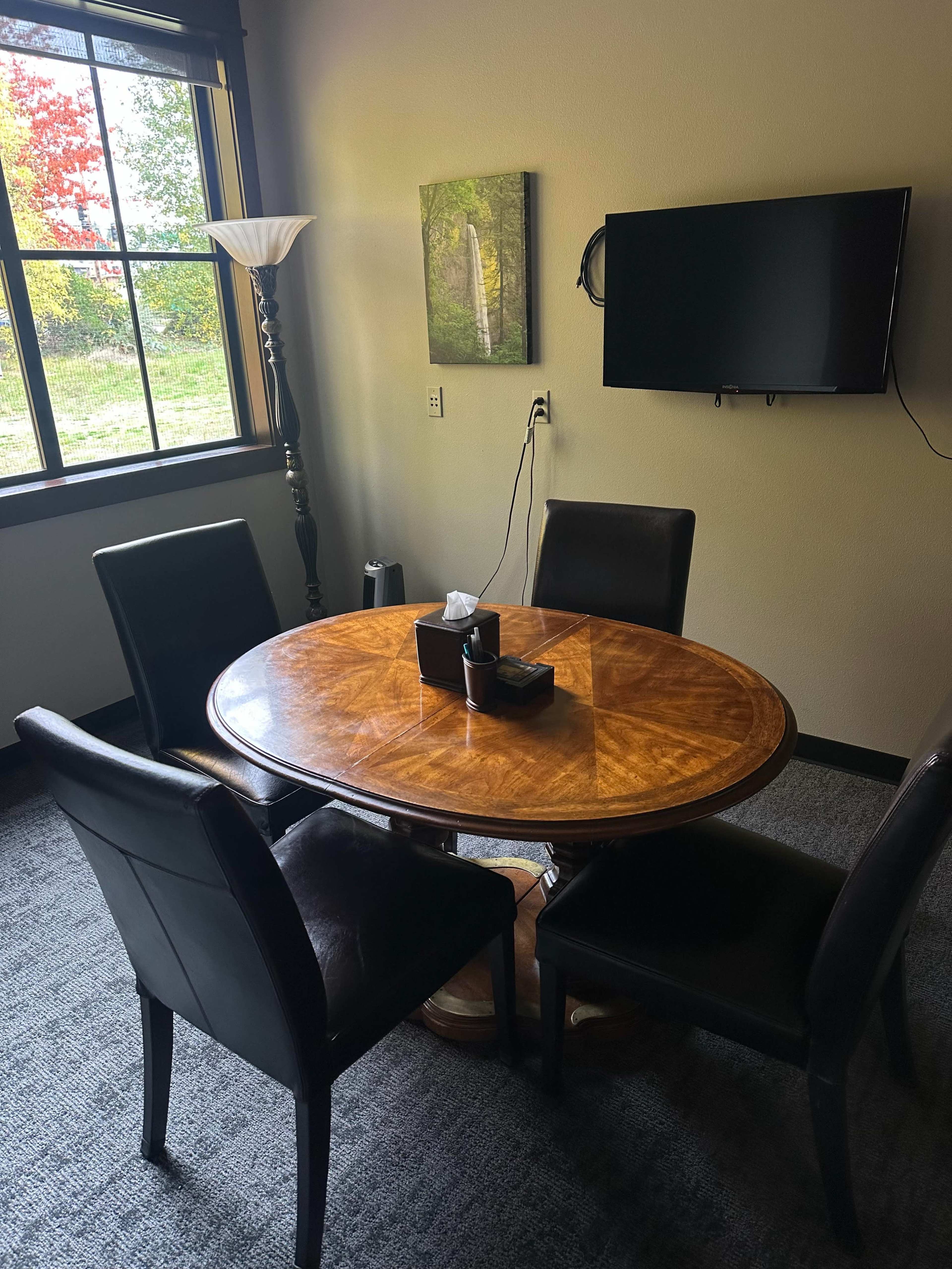 Modern Conference Room Image in Metzger, Tigard, OR