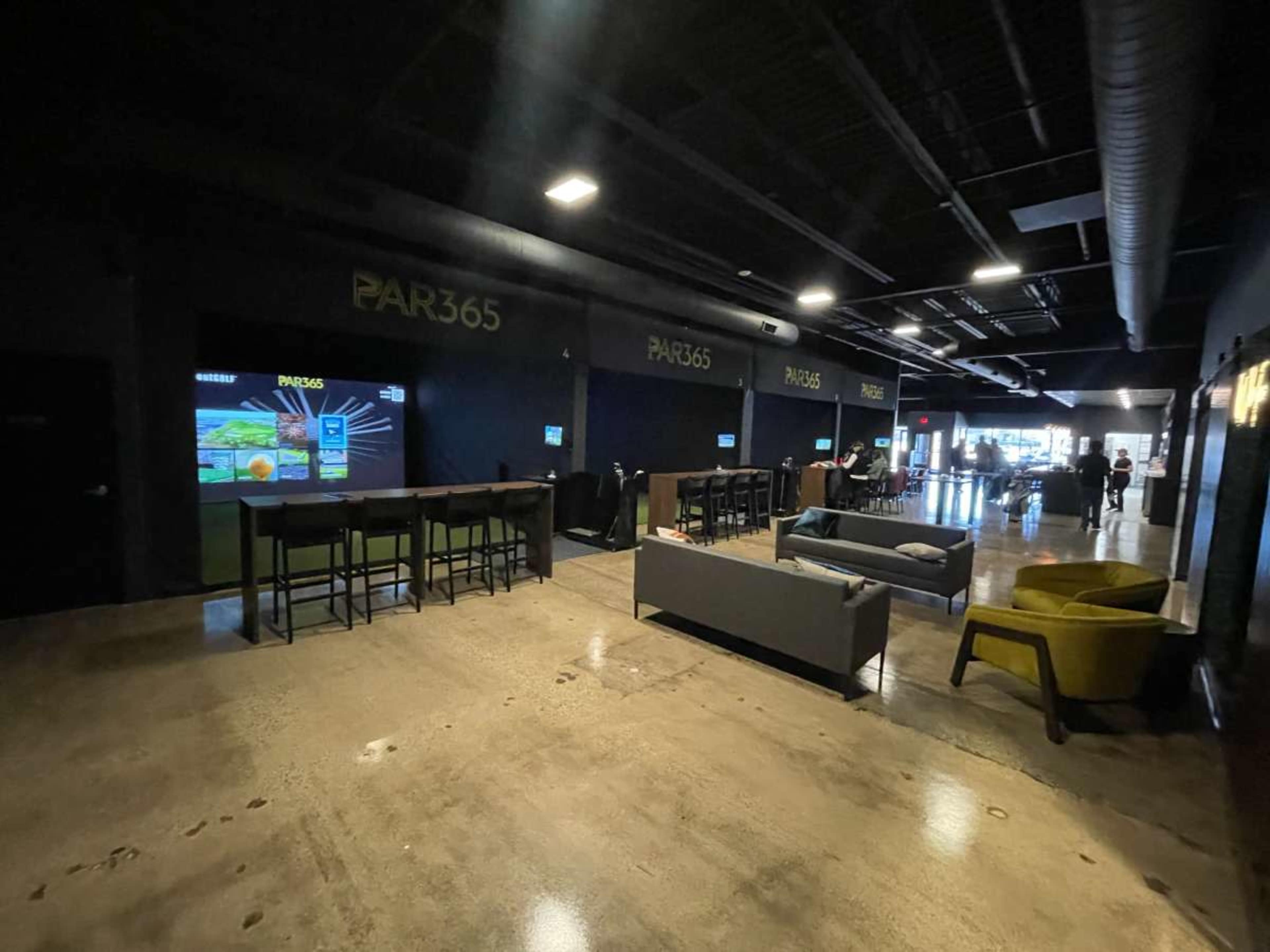 Modern Indoor Golf Lounge with Premium Simulators Image in Roseville, Roseville, MN