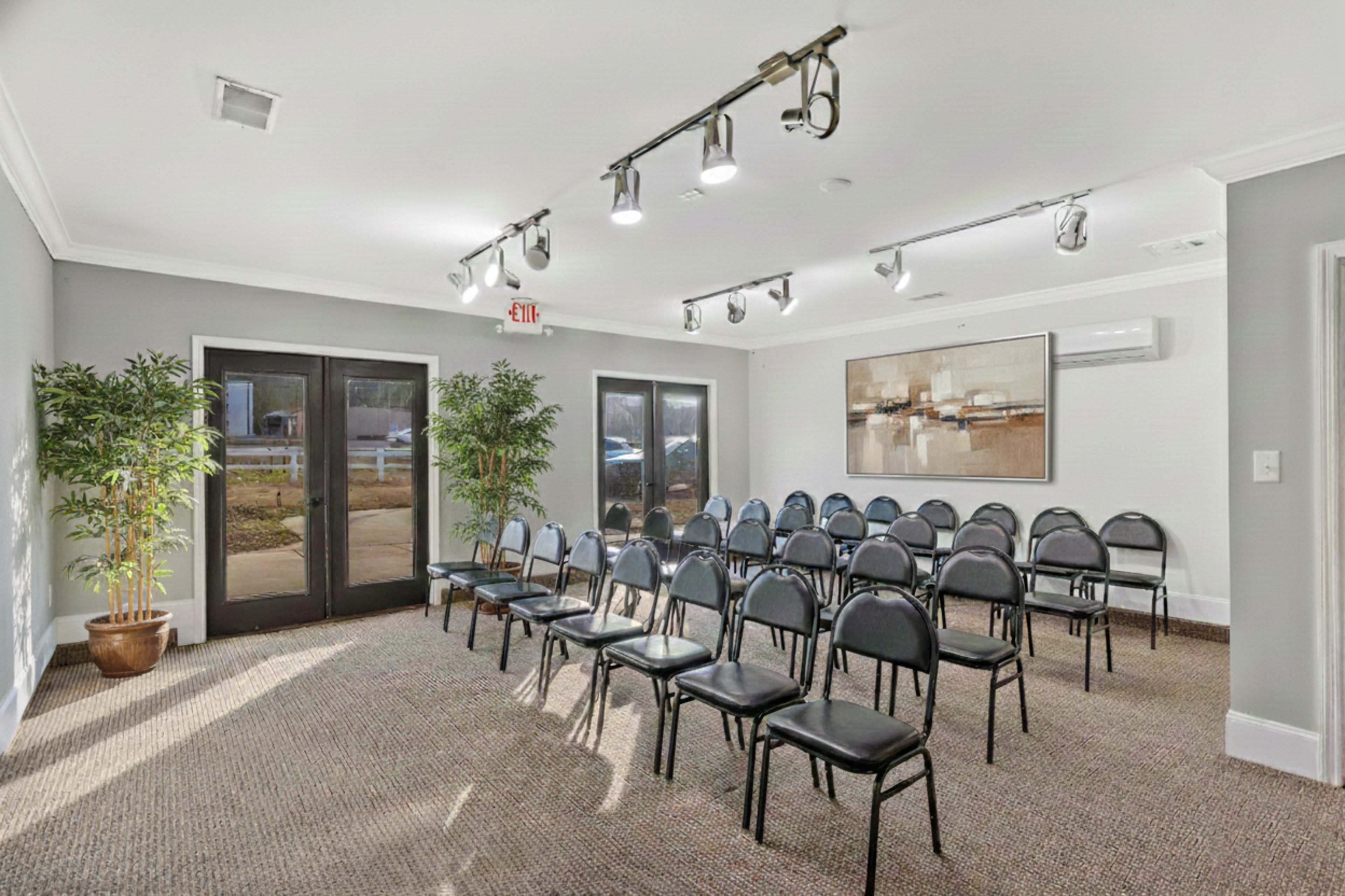 Dynamic Meeting Space Image in , Huntsville, AL