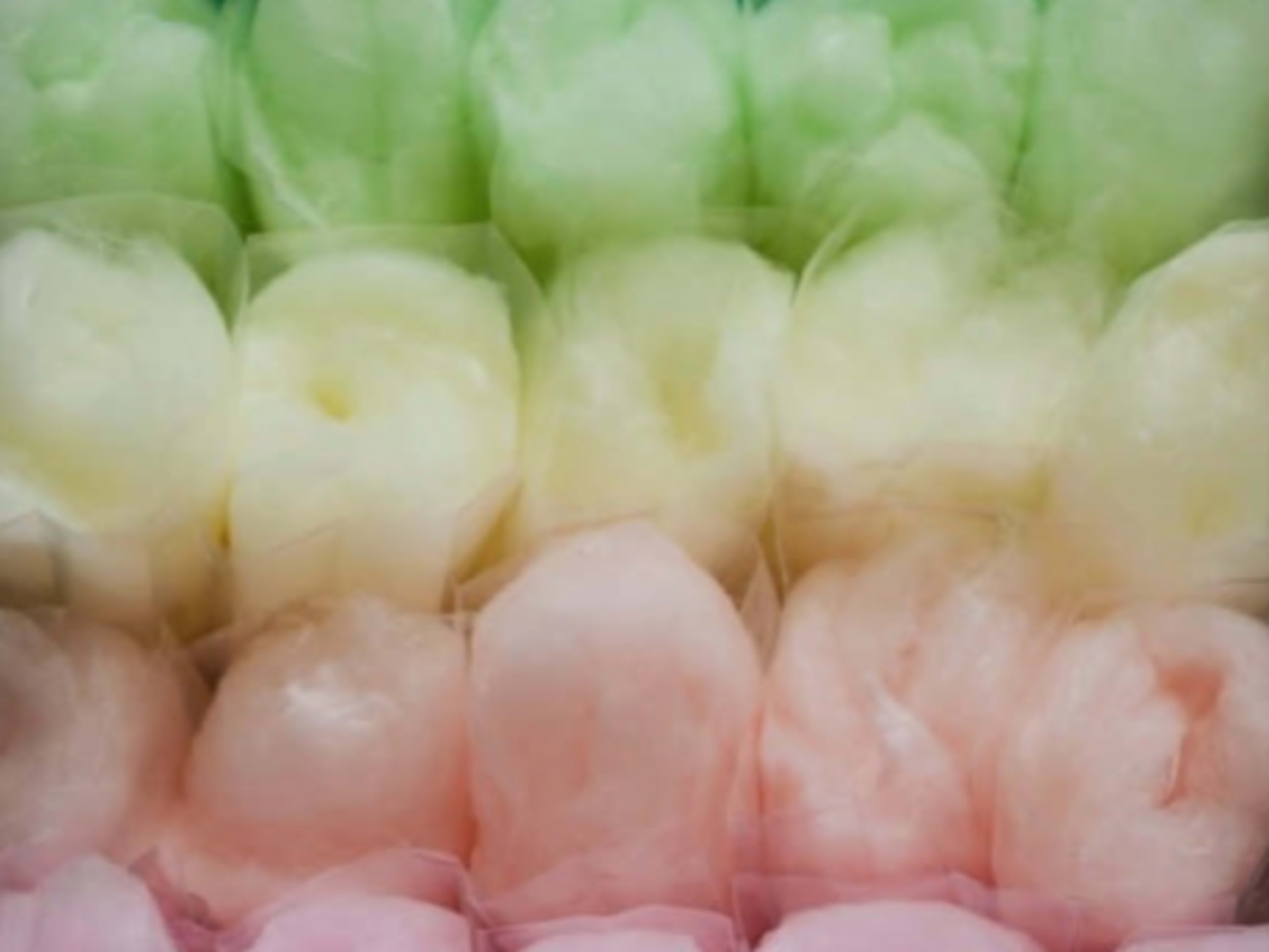 Cotton candy machine 
