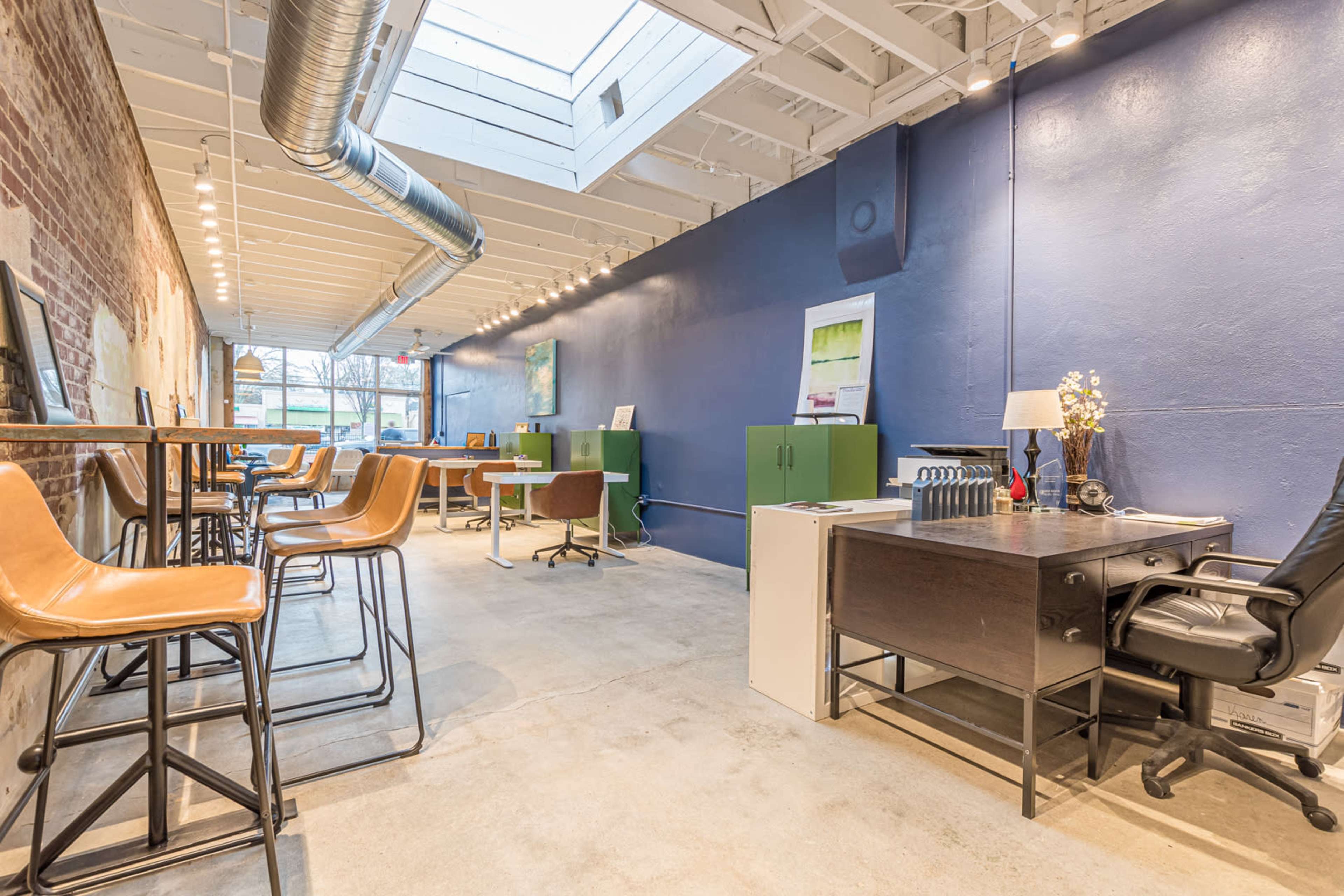 Office Loft near Airport - w skylight & exposed brick Image in Hapeville, ATLANTA, GA