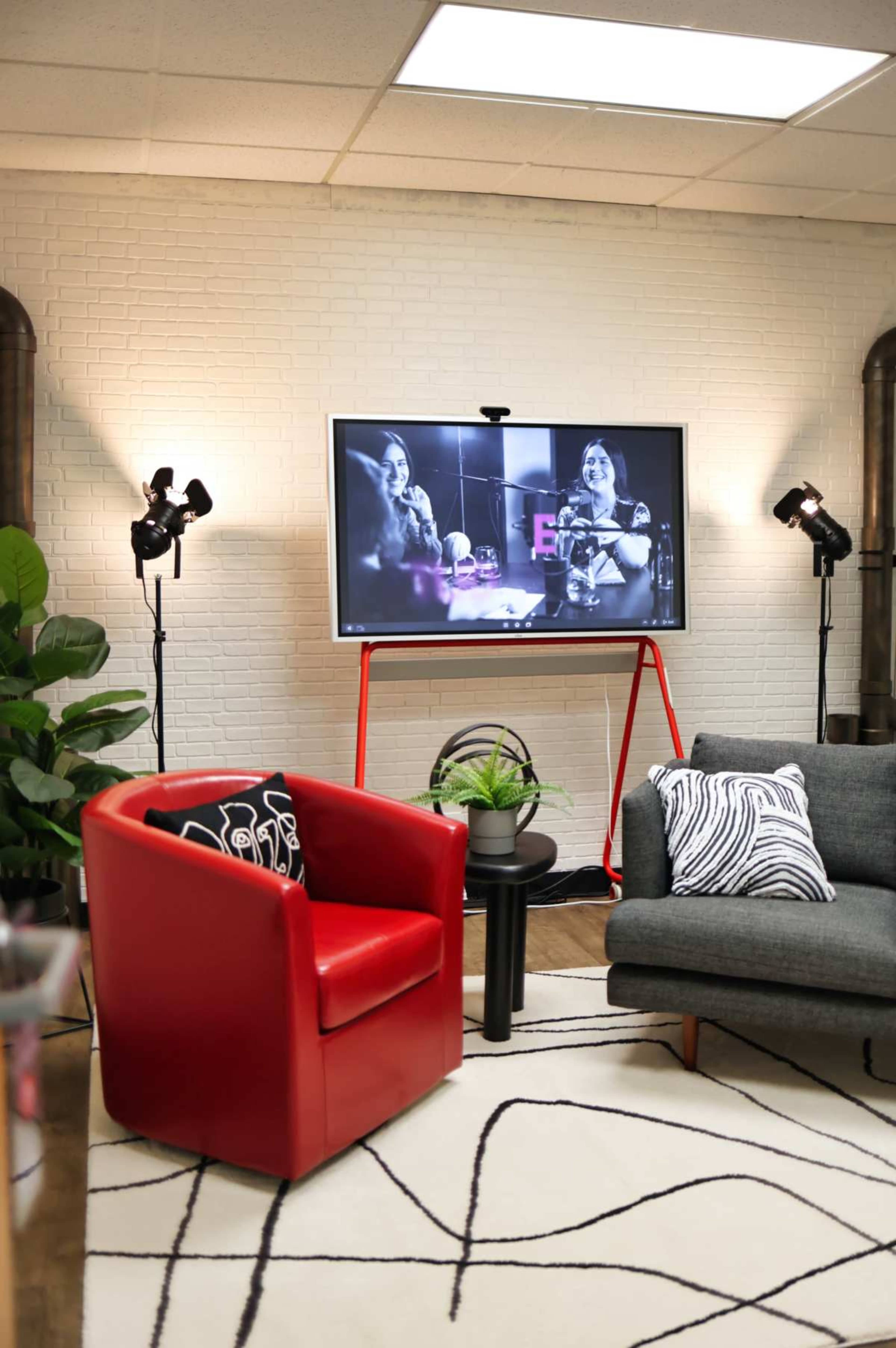 Chicago West Suburban Video + Podcast + Photography Studios Image in Lisle Township, Downers Grove, IL