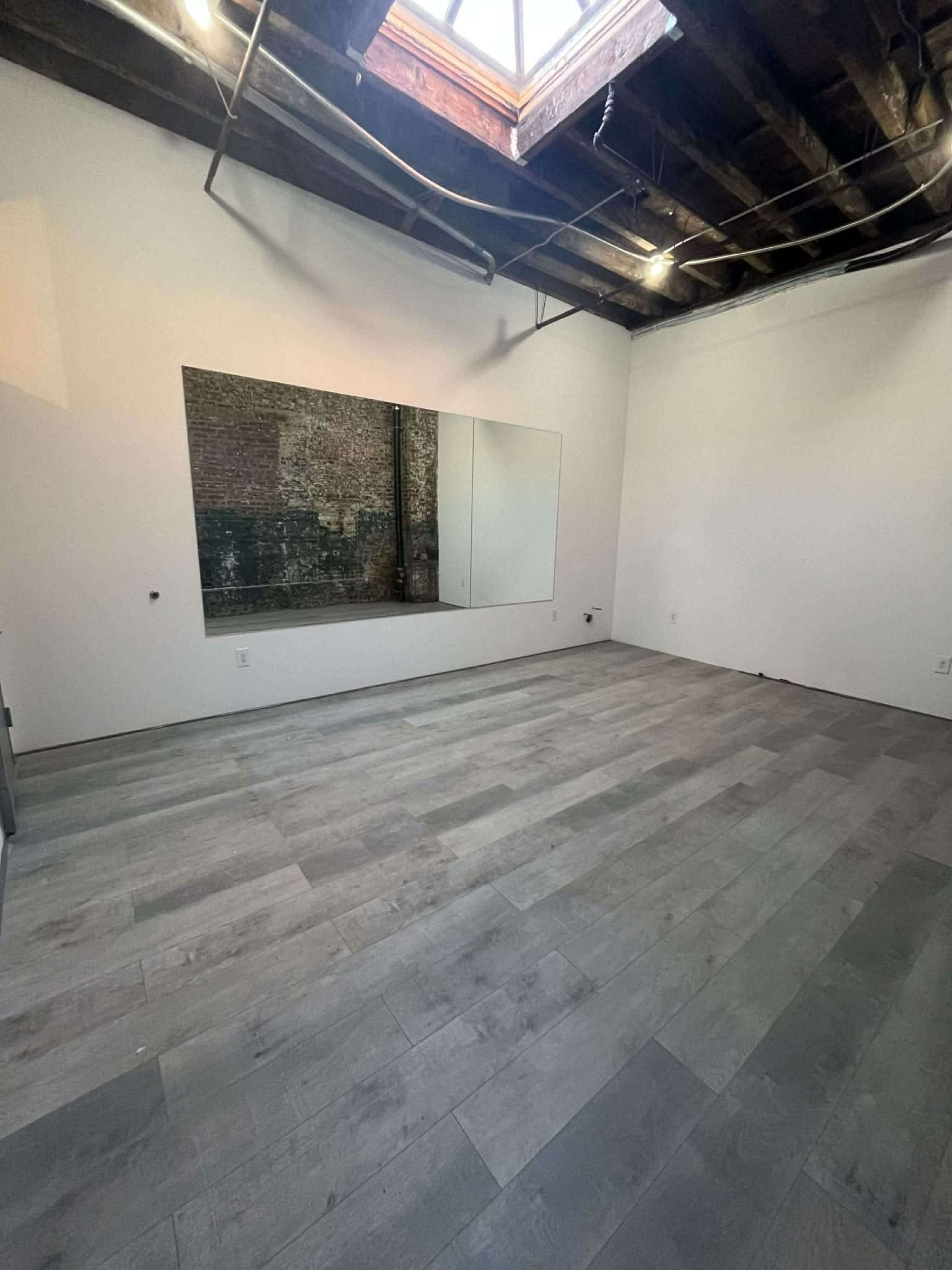 Brooklyn Dance Room 1 Image in East Williamsburg, New York, Brooklyn, NY
