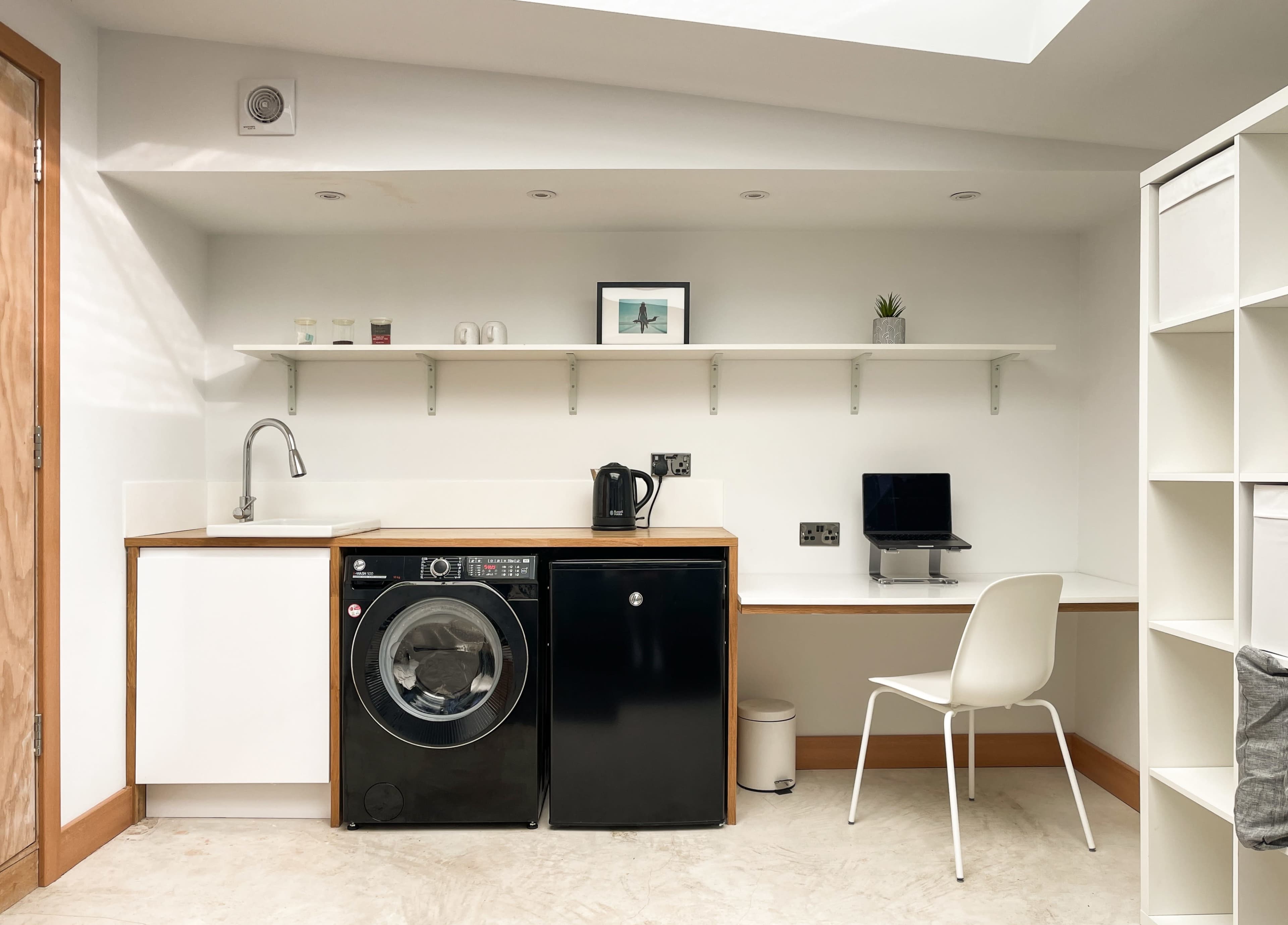 Luxury Urban Oasis: with Garden and Private Studio Image in Brentford, LONDON, ENG