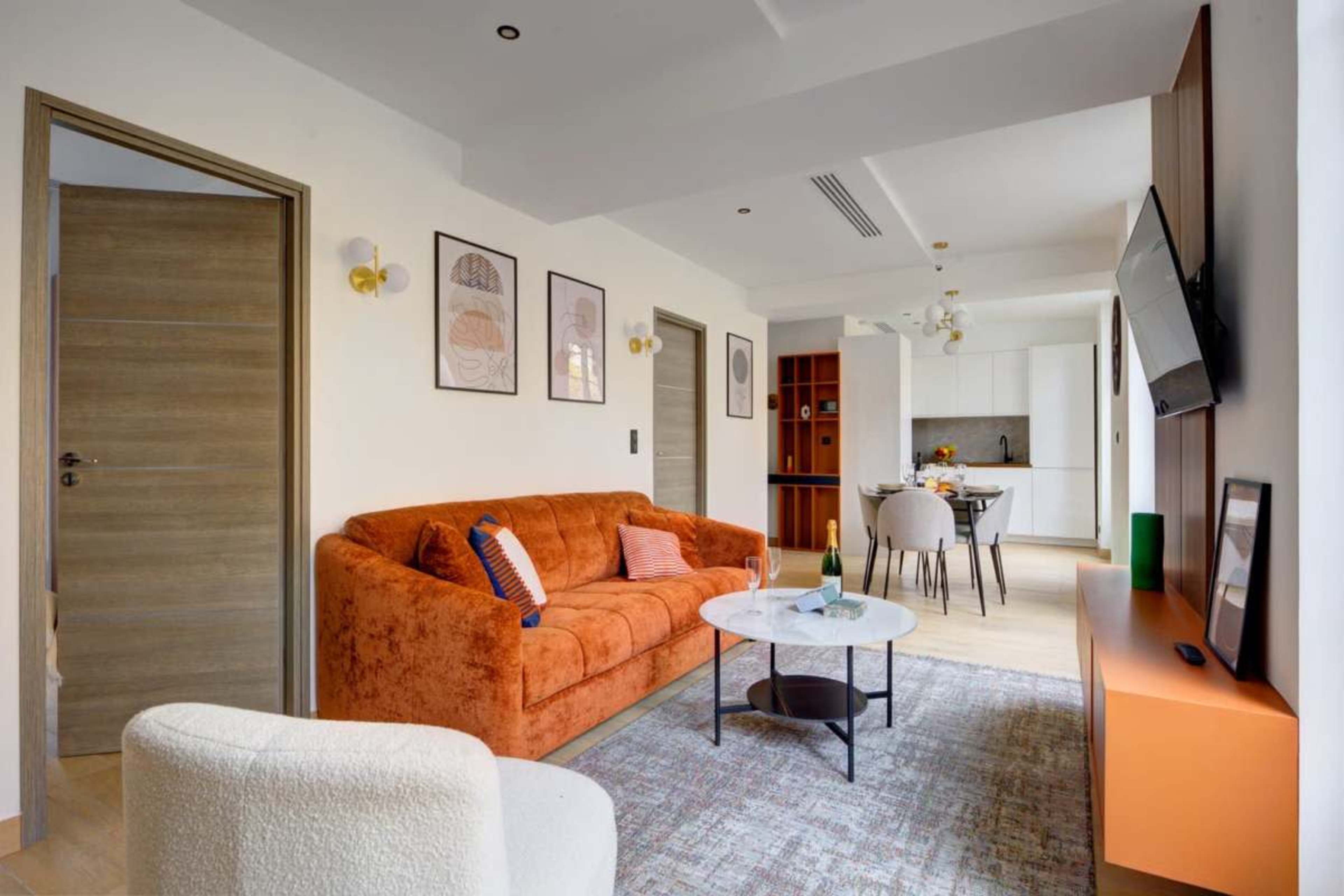 Appartement Design Image in Plaine-Monceau, Paris