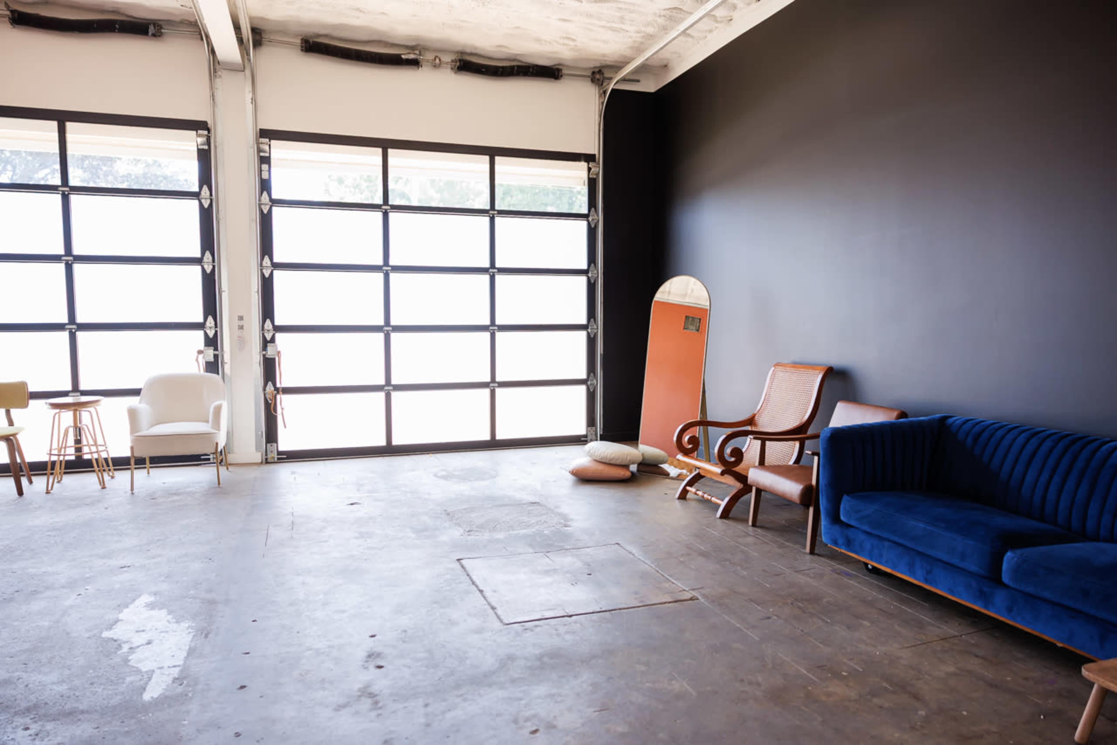 Mid-Century Modern Natural Light Photo/Video Studio Image in , Richardson, TX