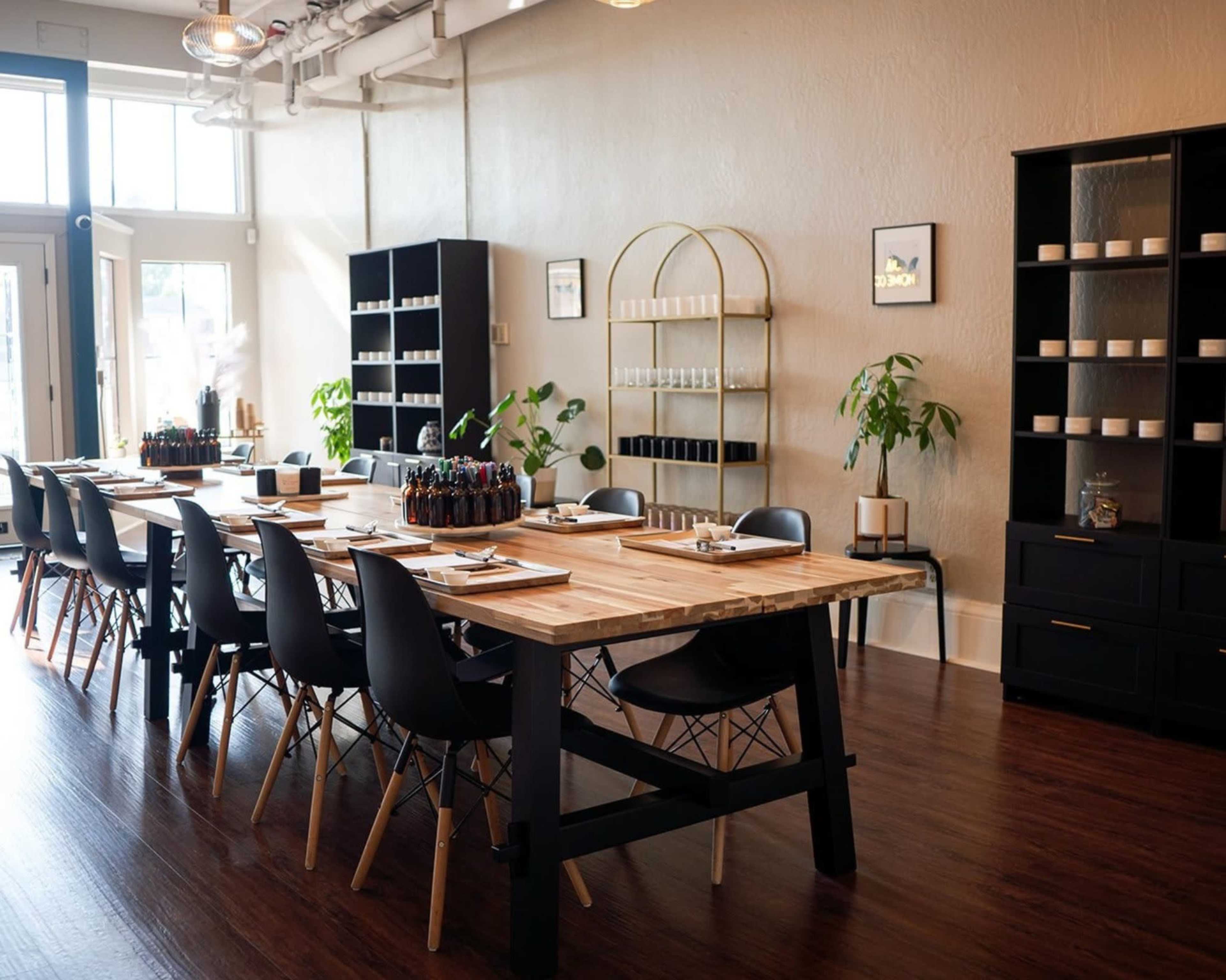 Charming Berkeley Art Studio for Creative Workshops Image in Poets Corner, Berkeley, CA