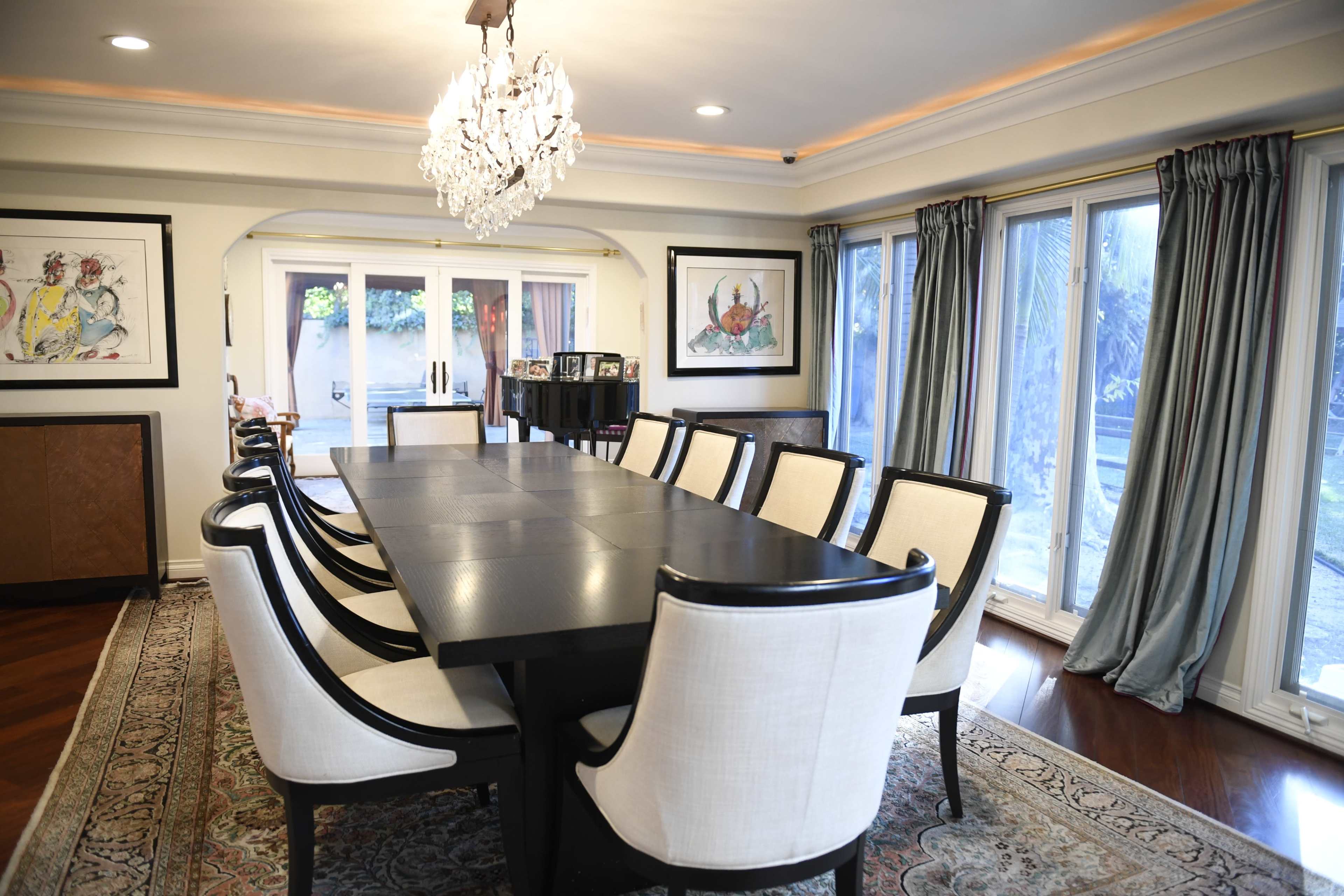 A Private Spanish-Style Haven for Film, Photoshoots, and Creative Productions Image in Encino, encino, CA