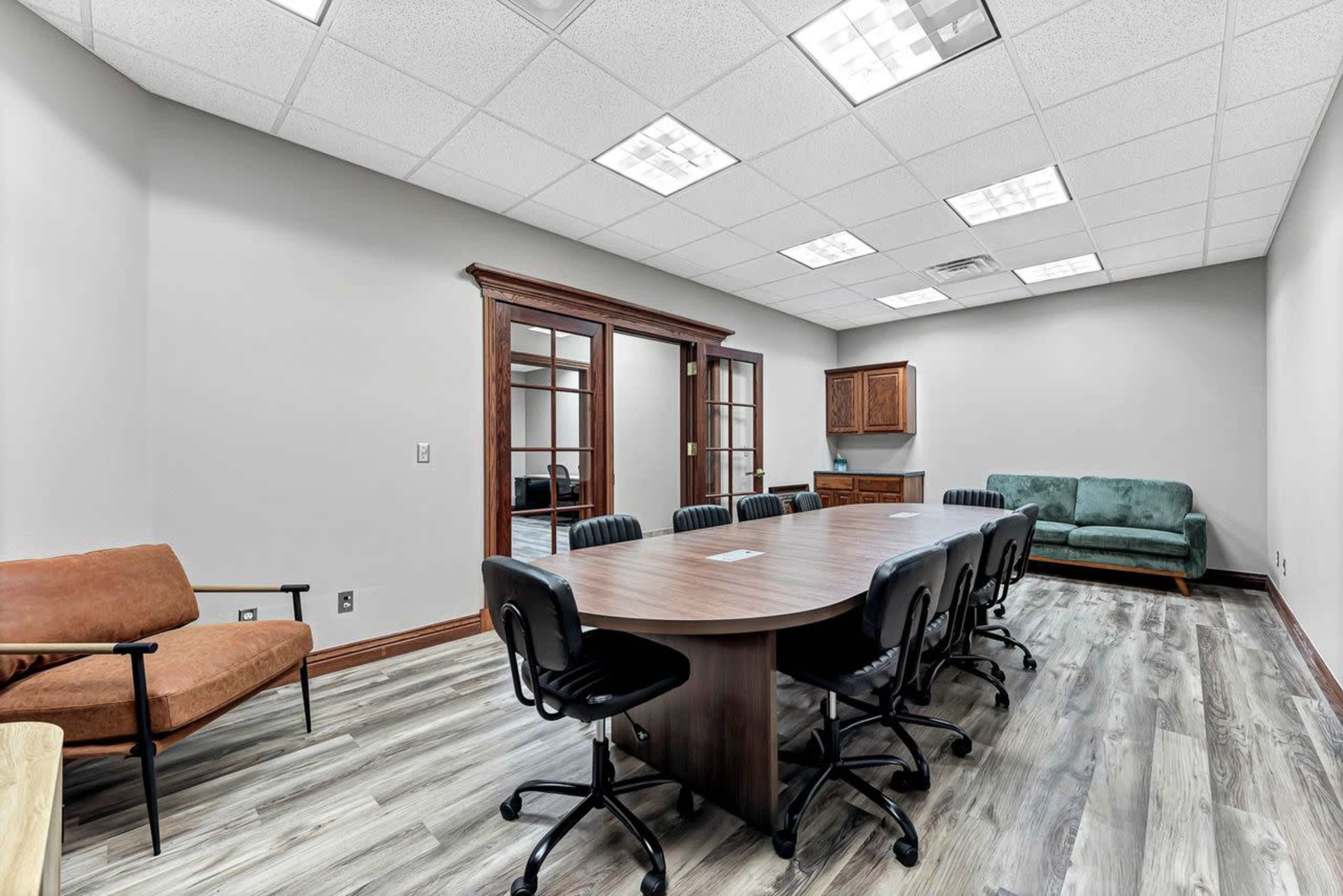 Gather: Modern Multi-Room Office Suite Image in Bentonville, Bentonville, AR