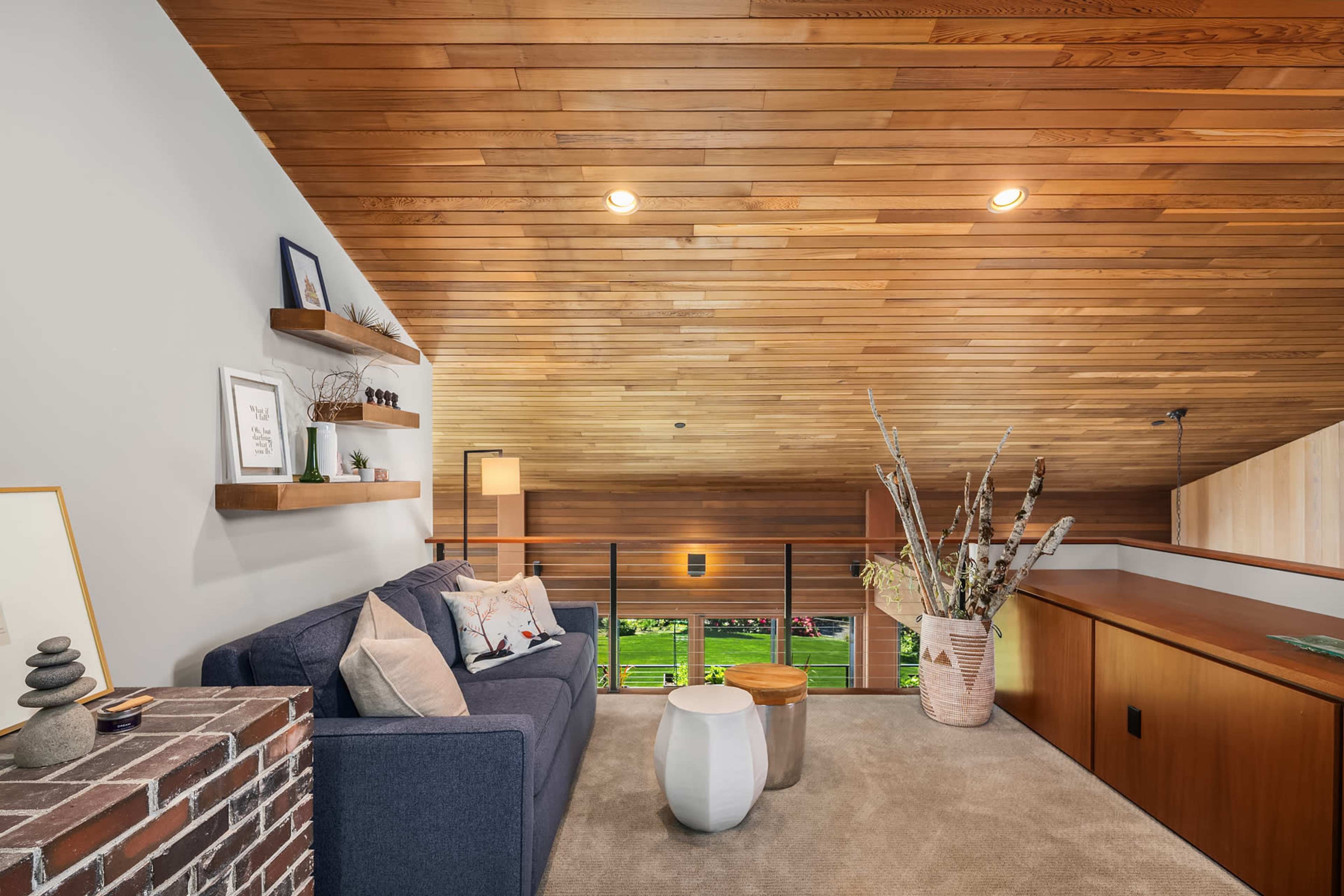 Midcentury Modern Home with Sweeping Views of Lake Washington, Mt. Ranier and the Space Needle Image in Inglewood-Finn Hill, Kirkland, WA