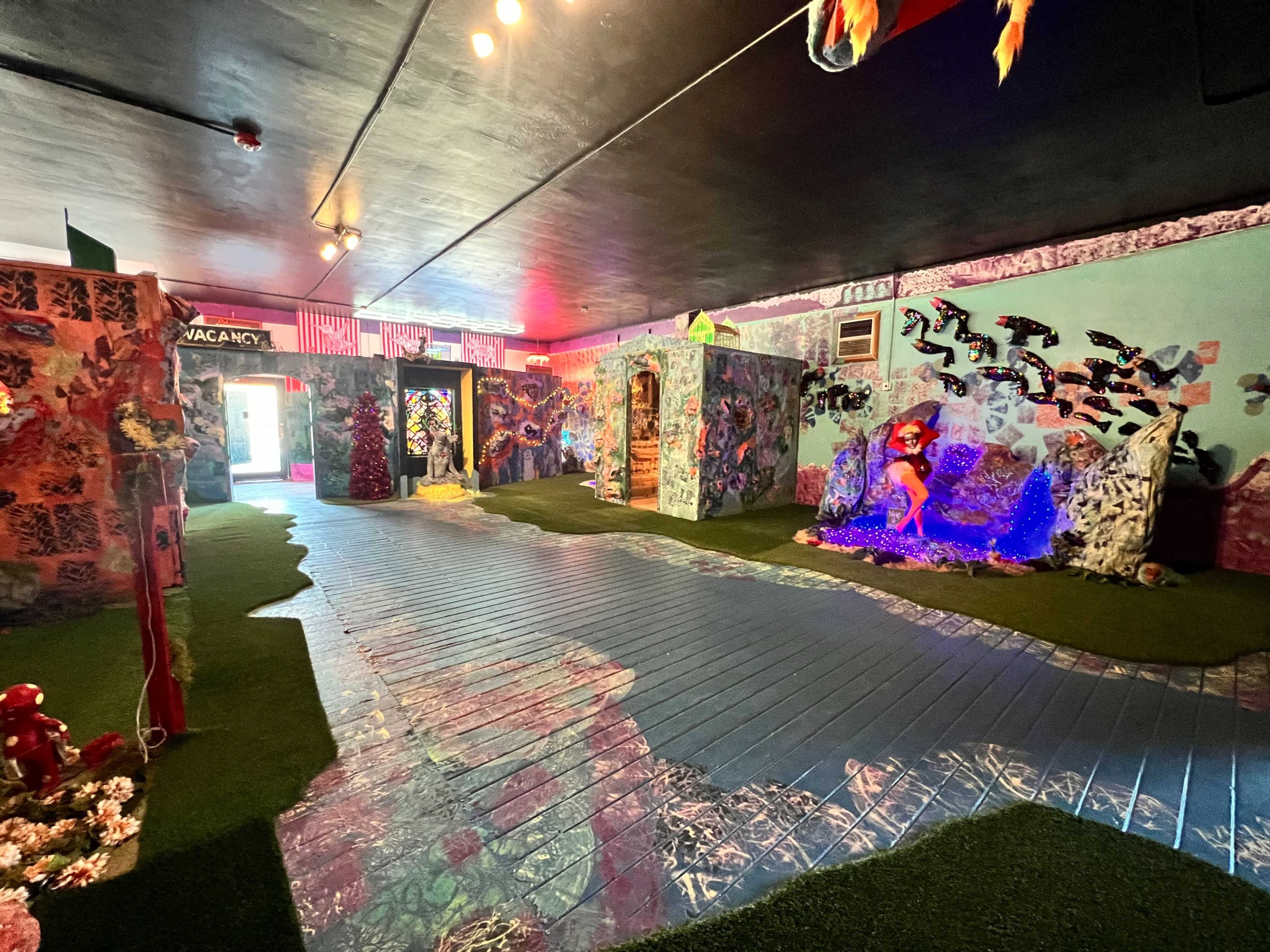 Vibrant Dreamscape Studio with Interactive Art Installations Image in Reno, Reno, NV
