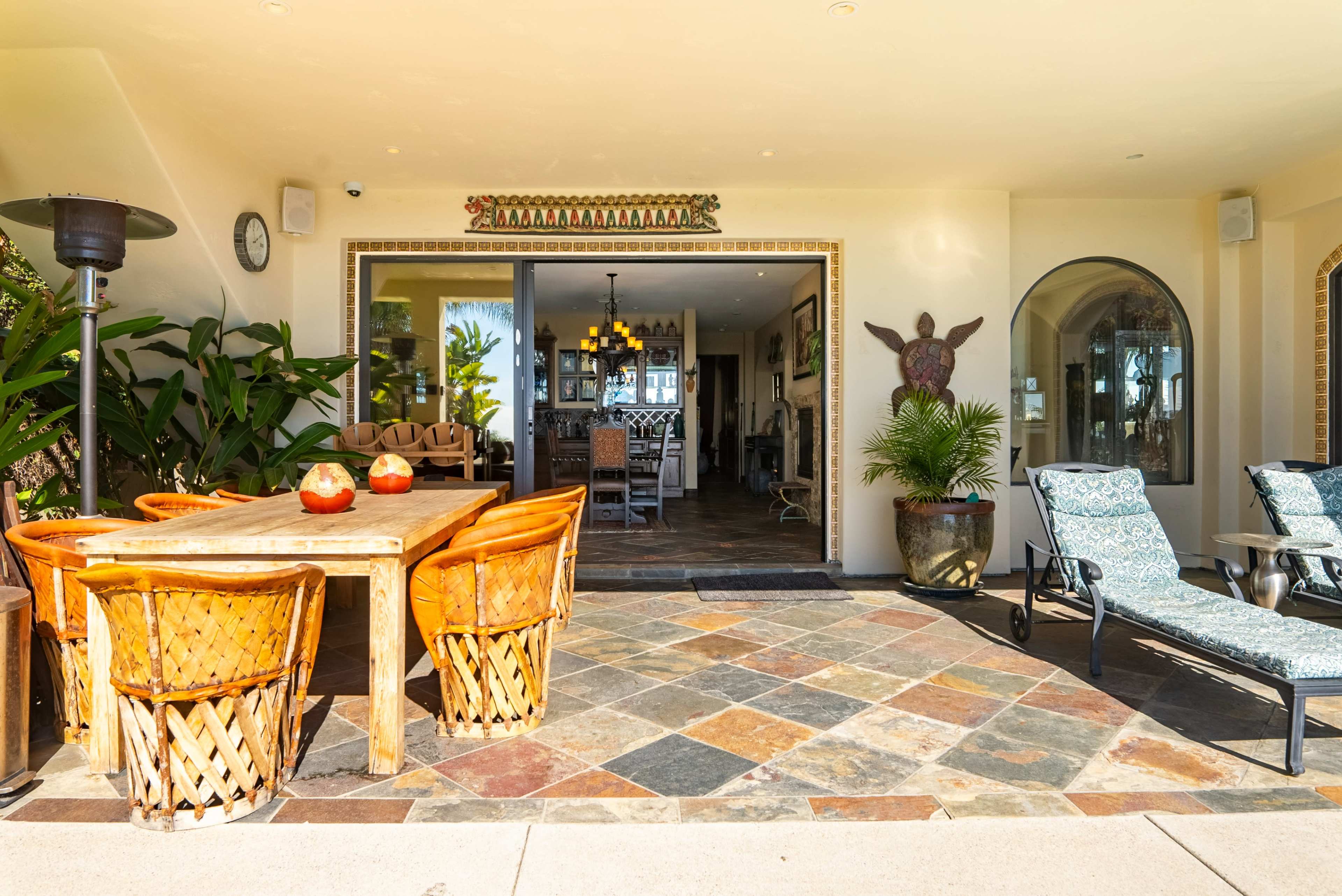 Inspiring Corporate Meeting & Retreat Venue with Ocean Views & Stylish Spaces Image in Pacific Beach, San Diego, CA