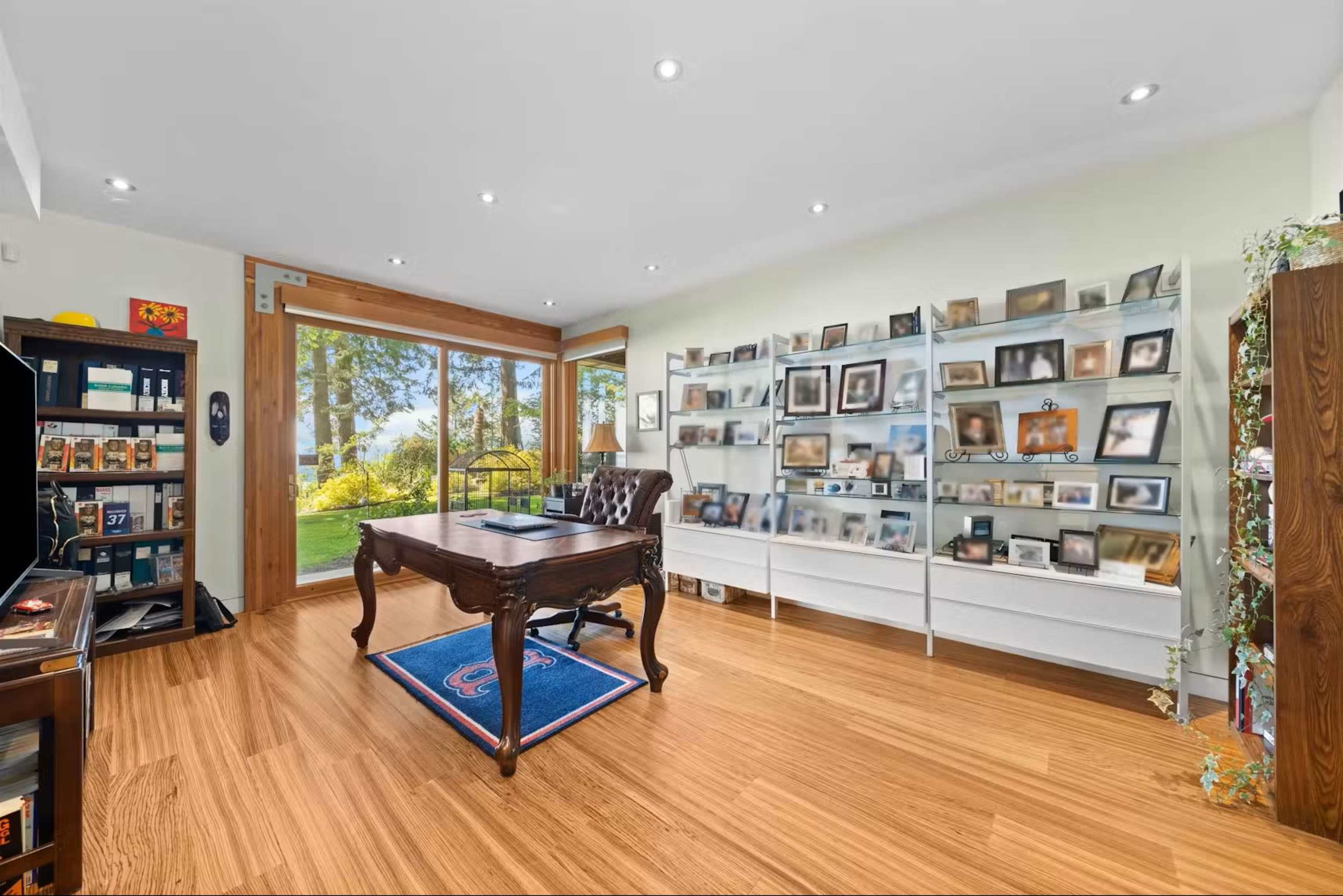 Private, Oceanfront Crescent Beach Home with Sunset Views Image in Surrey, Surrey, BC