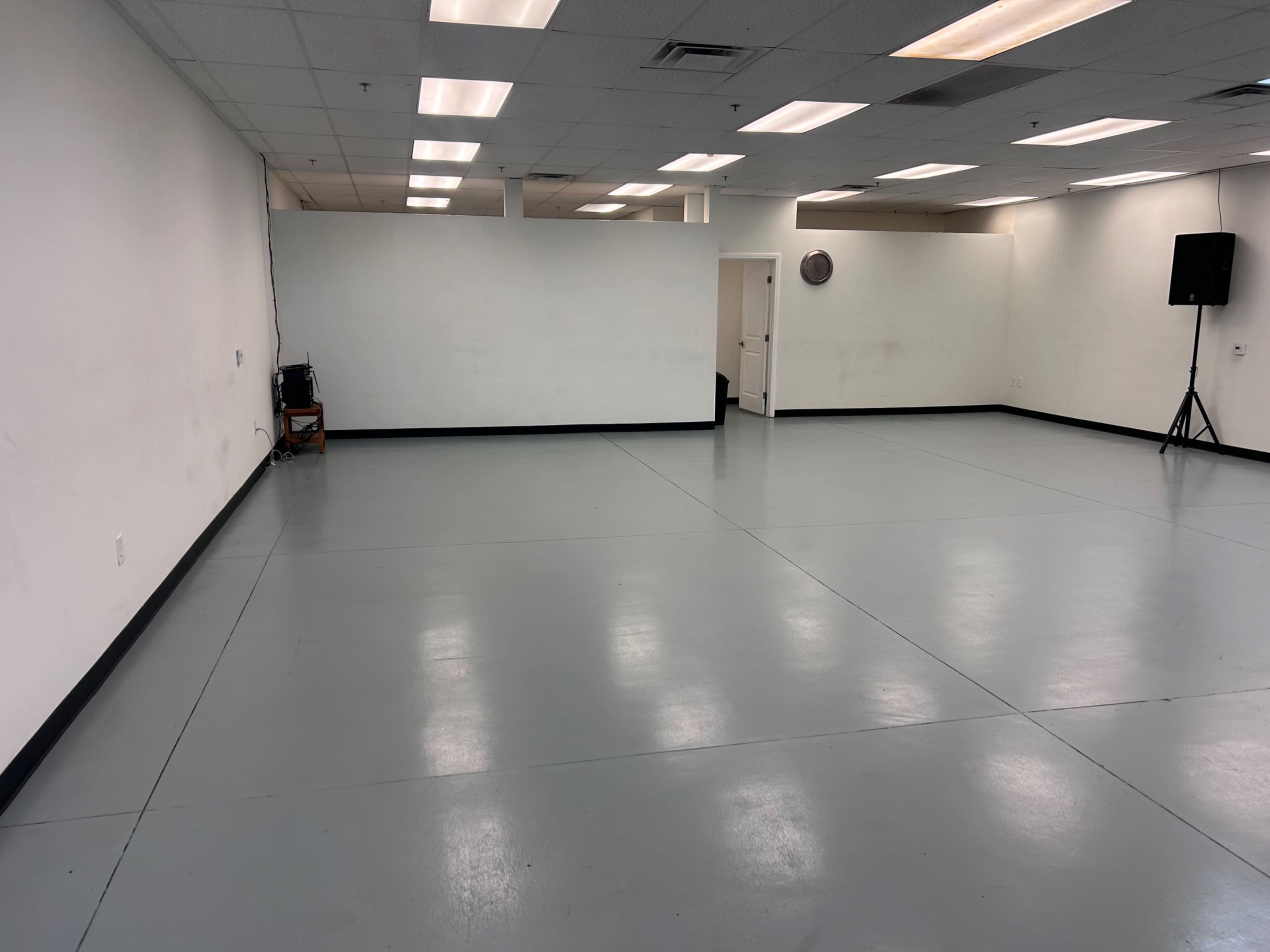 North Las Vegas Bright, Open Venue Perfect for Parties & Gatherings Image in North Las Vegas, Las Vegas, NV