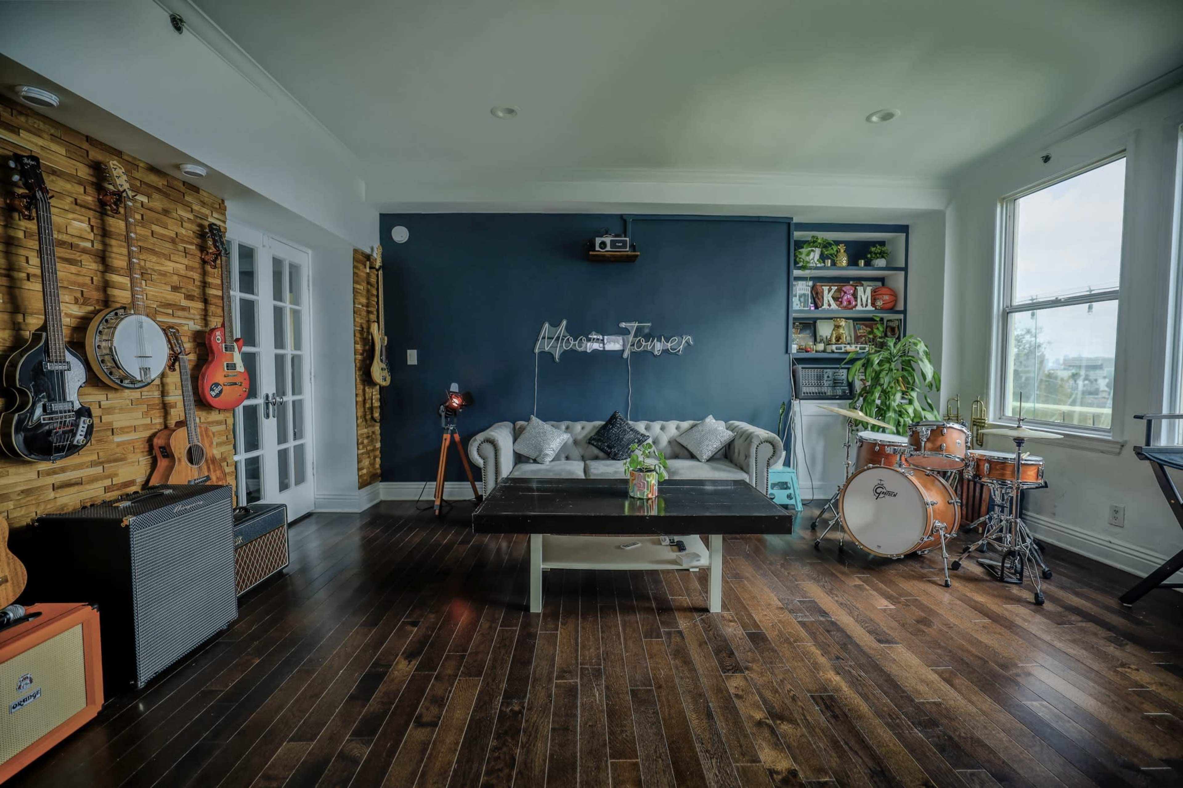 Hollywood Studio With Private Rooftop Image in Hollywood, Hollywood, CA