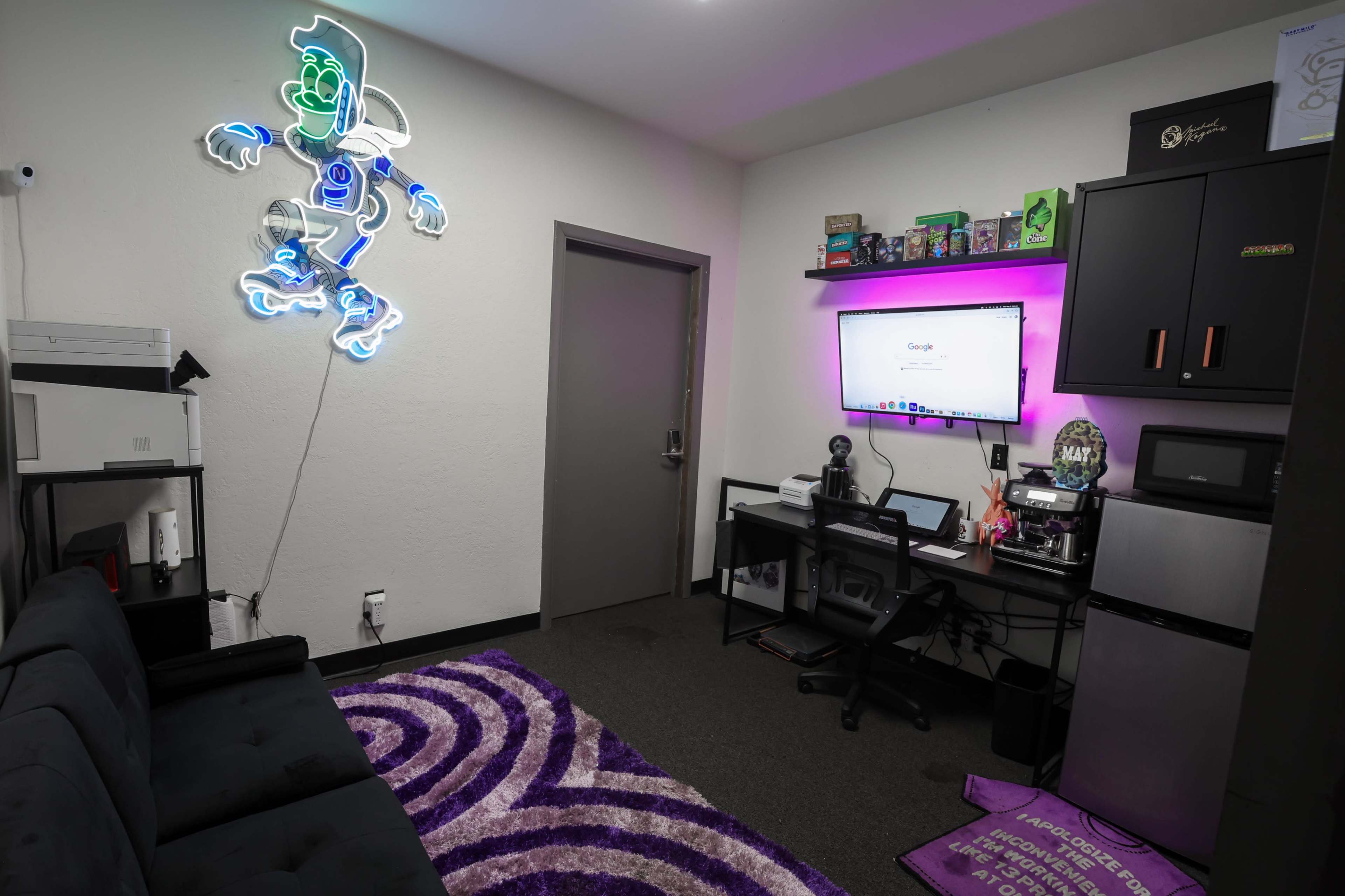 Creative media production / photography / podcast studio Image in Signal Hill, Signal Hill, CA