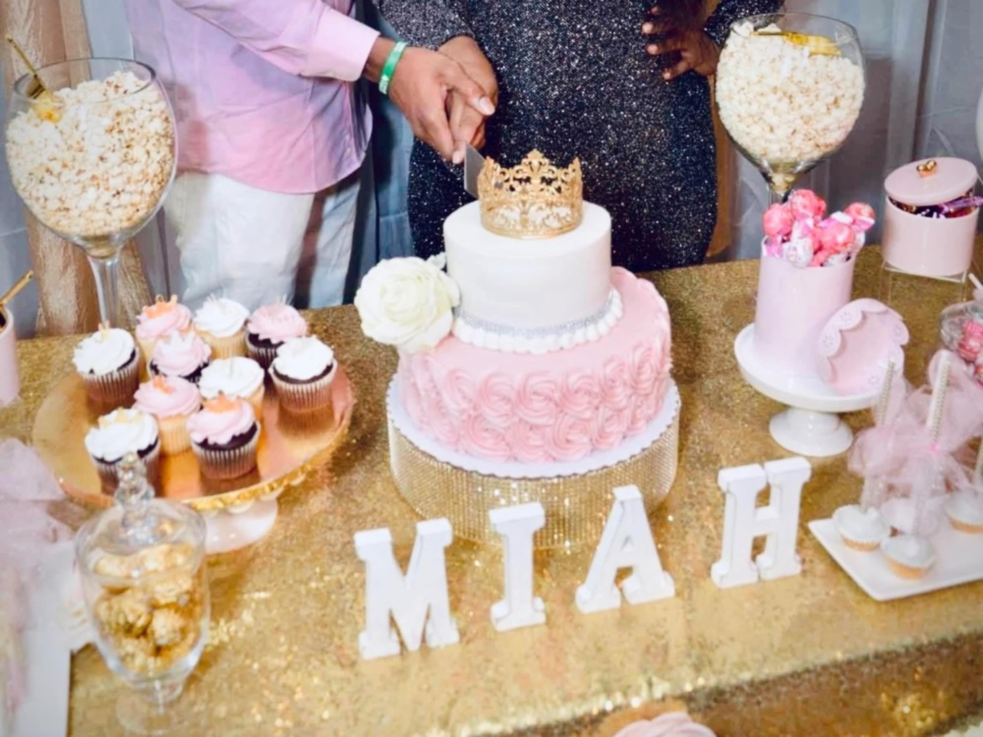 Cake Table