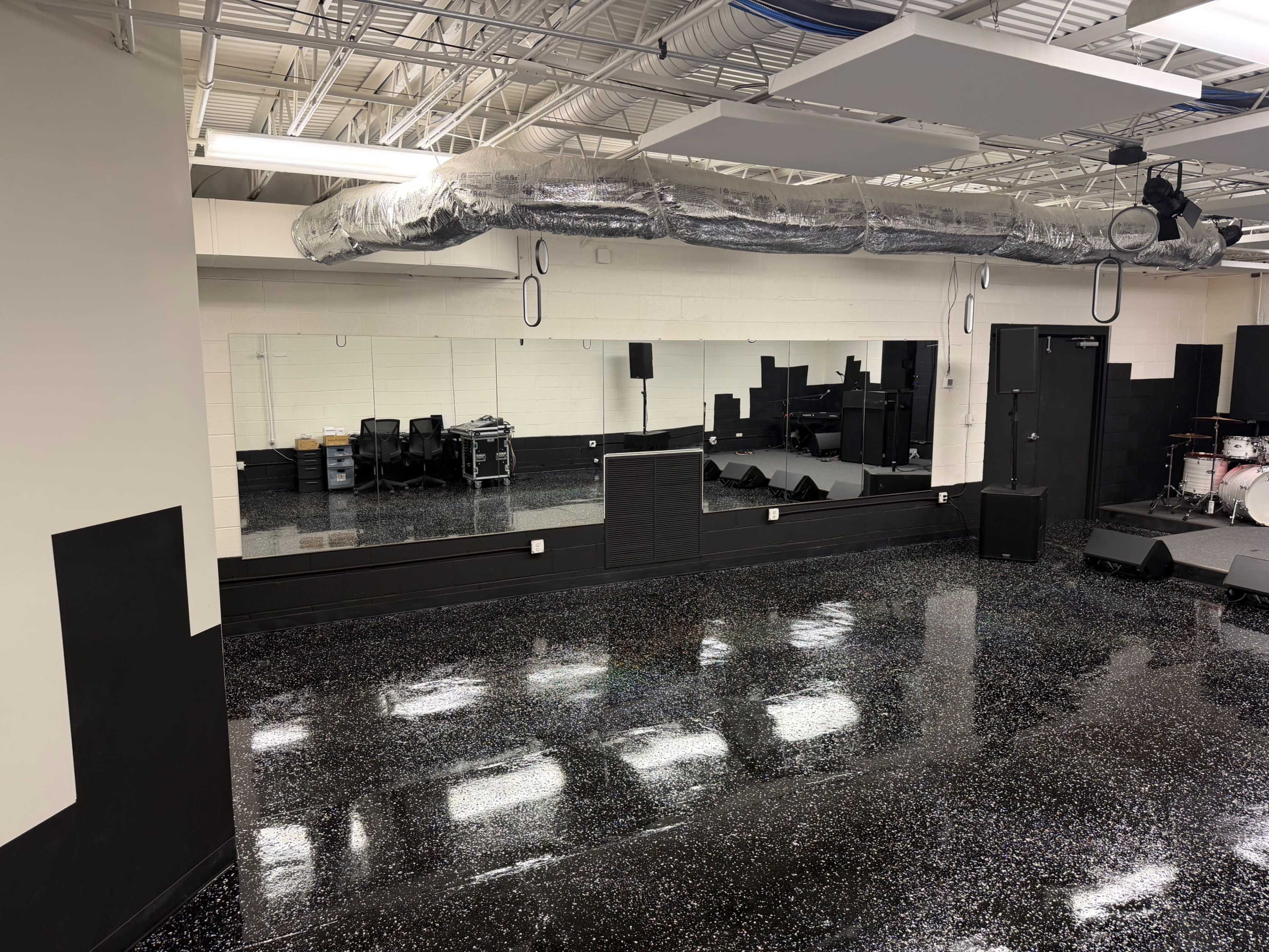 Modern Recording Studio and Rehearsal Space Image in Lavista Park, Atlanta, GA