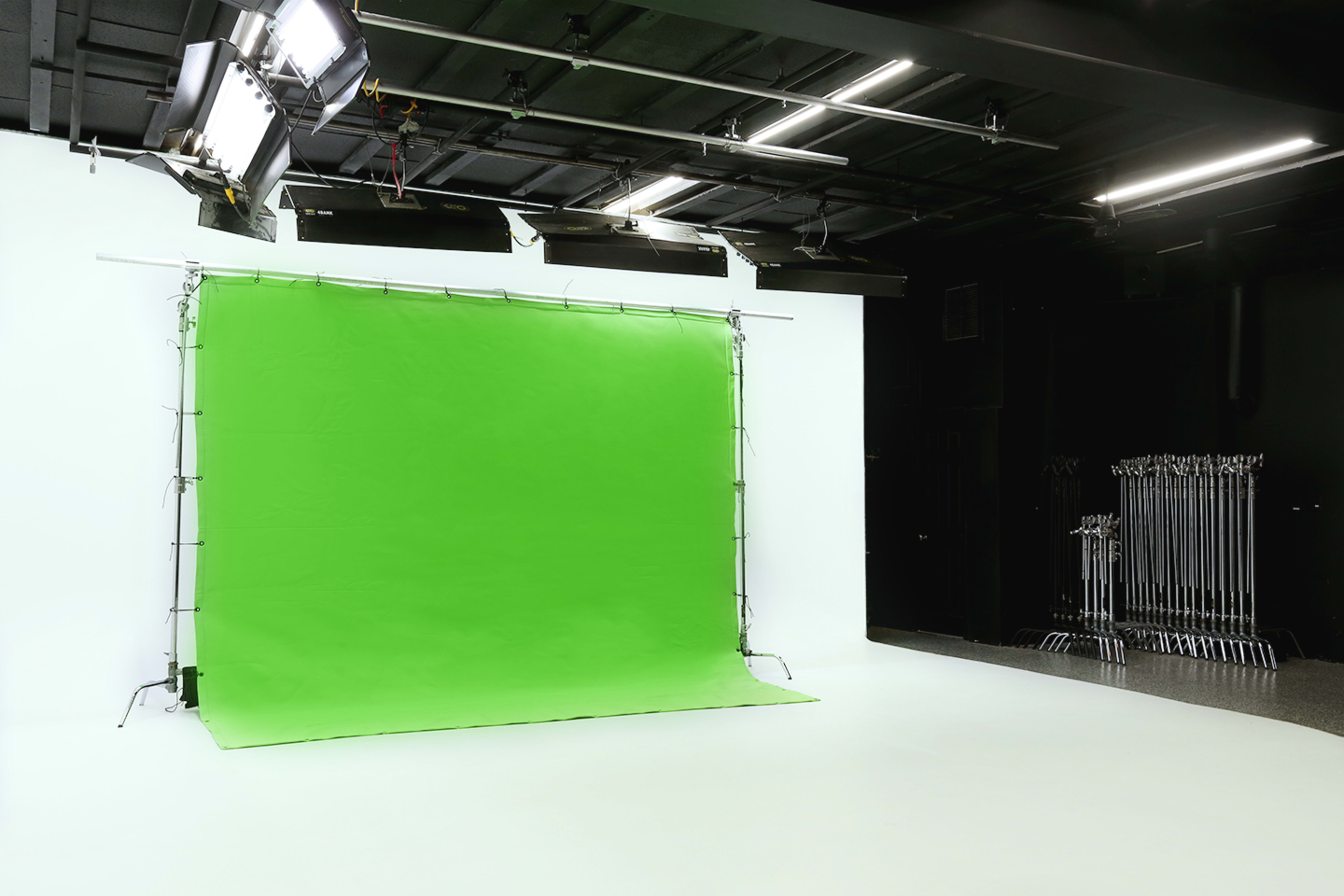 Boutique Film and Photography Studio Image in Proviso Township, Brookfield, IL