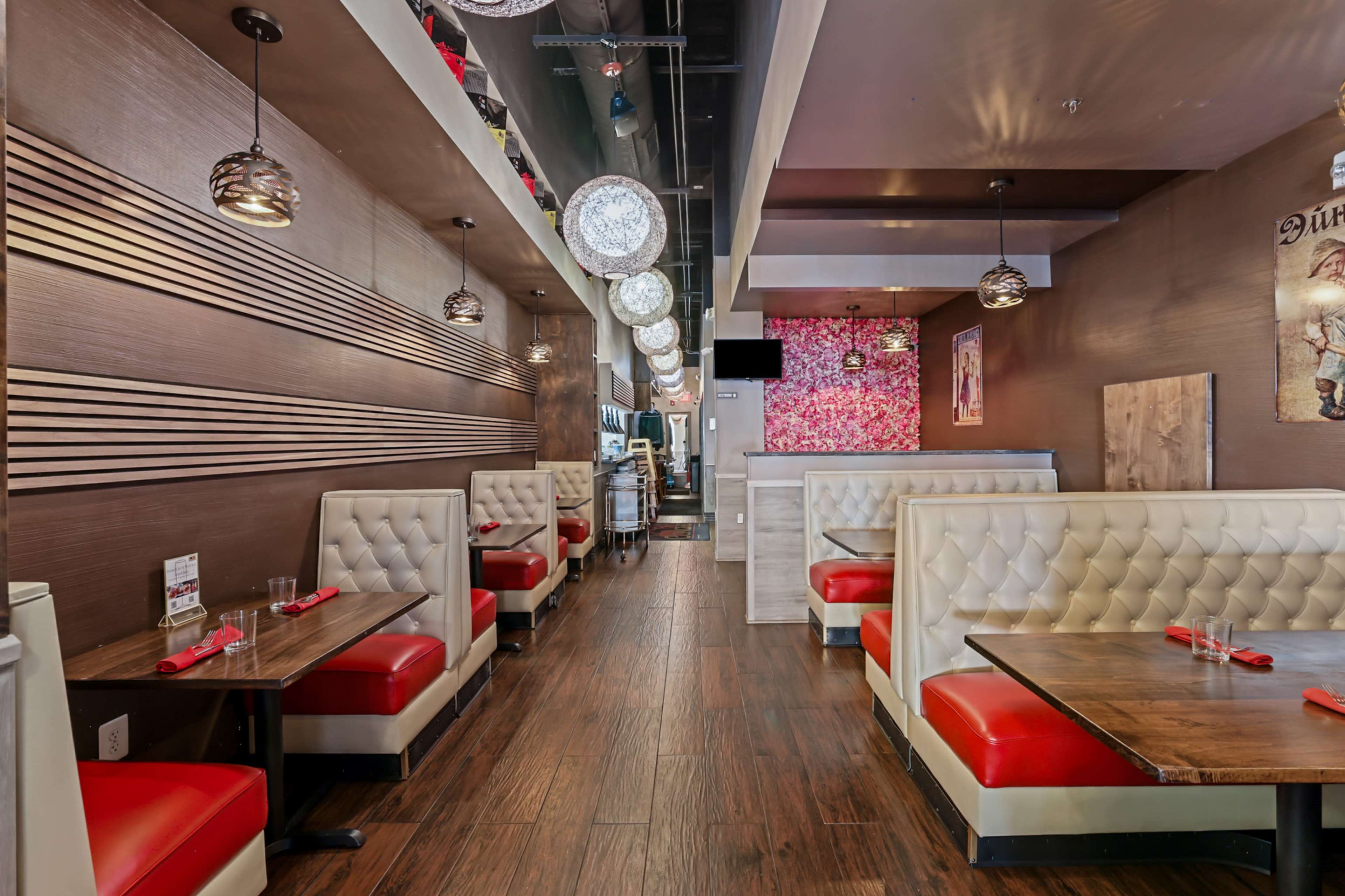 Elegant Urban Loft-Style Venue with Chocolate-Inspired Décor in Urban Leesburg Image in Leesburg, Leesburg, VA