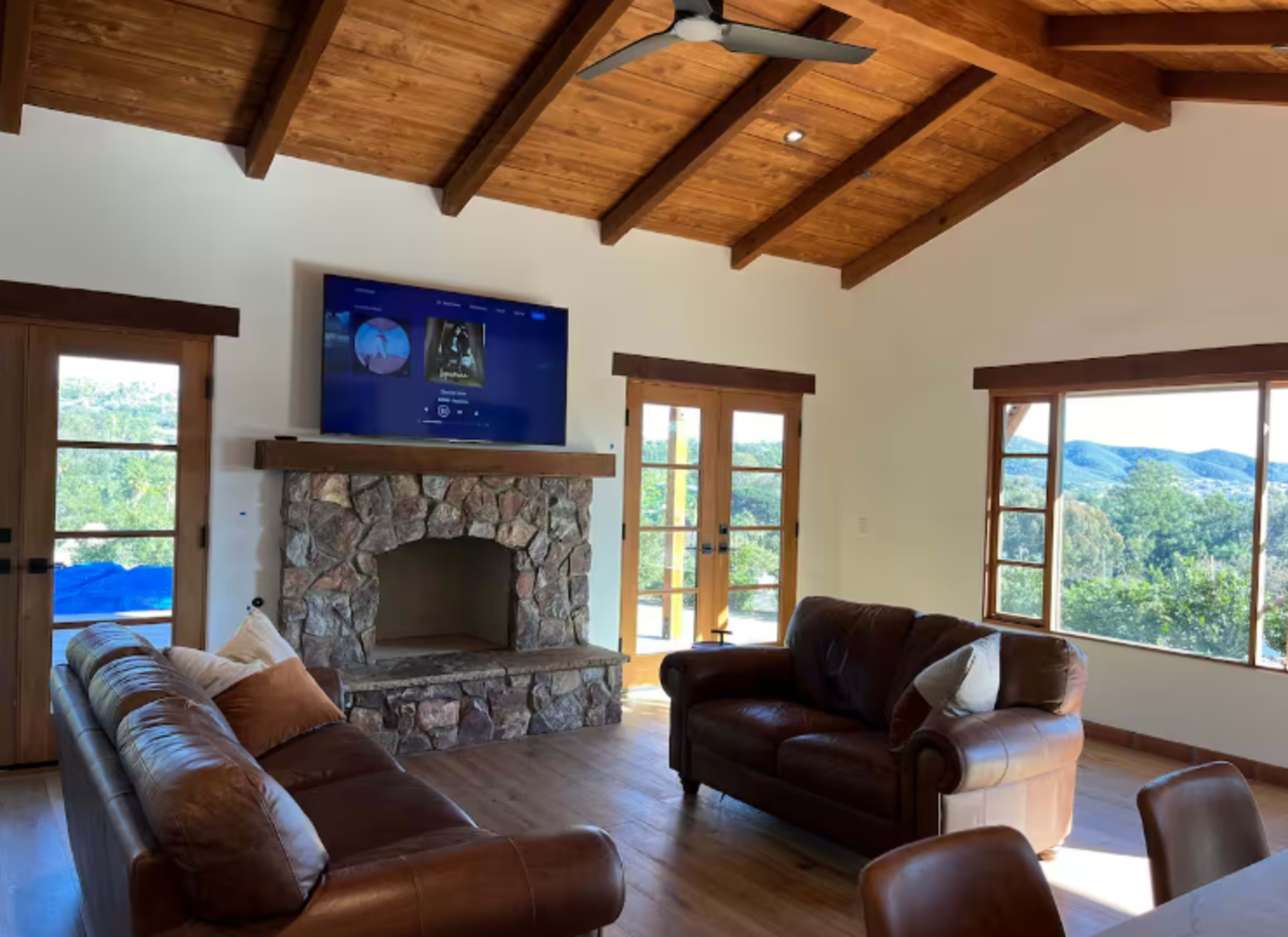 Luxury Casita with Epic Panoramic Views Perfect for Photo Shoots, Weddings and Baby Showers Image in , Vista, CA