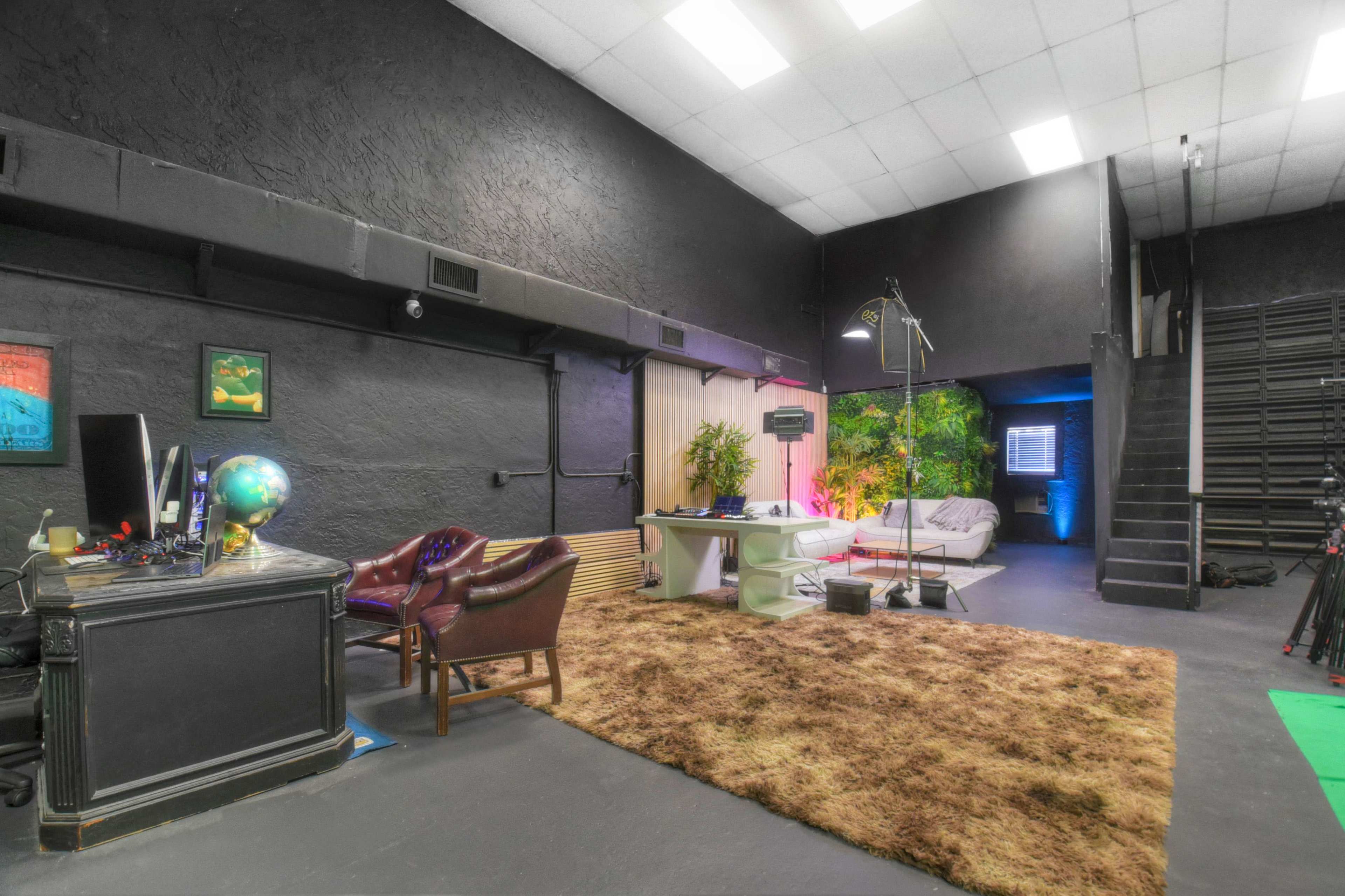 50ft green screen podcast production/vfx studio in the heart of miami Image in , Miami, FL