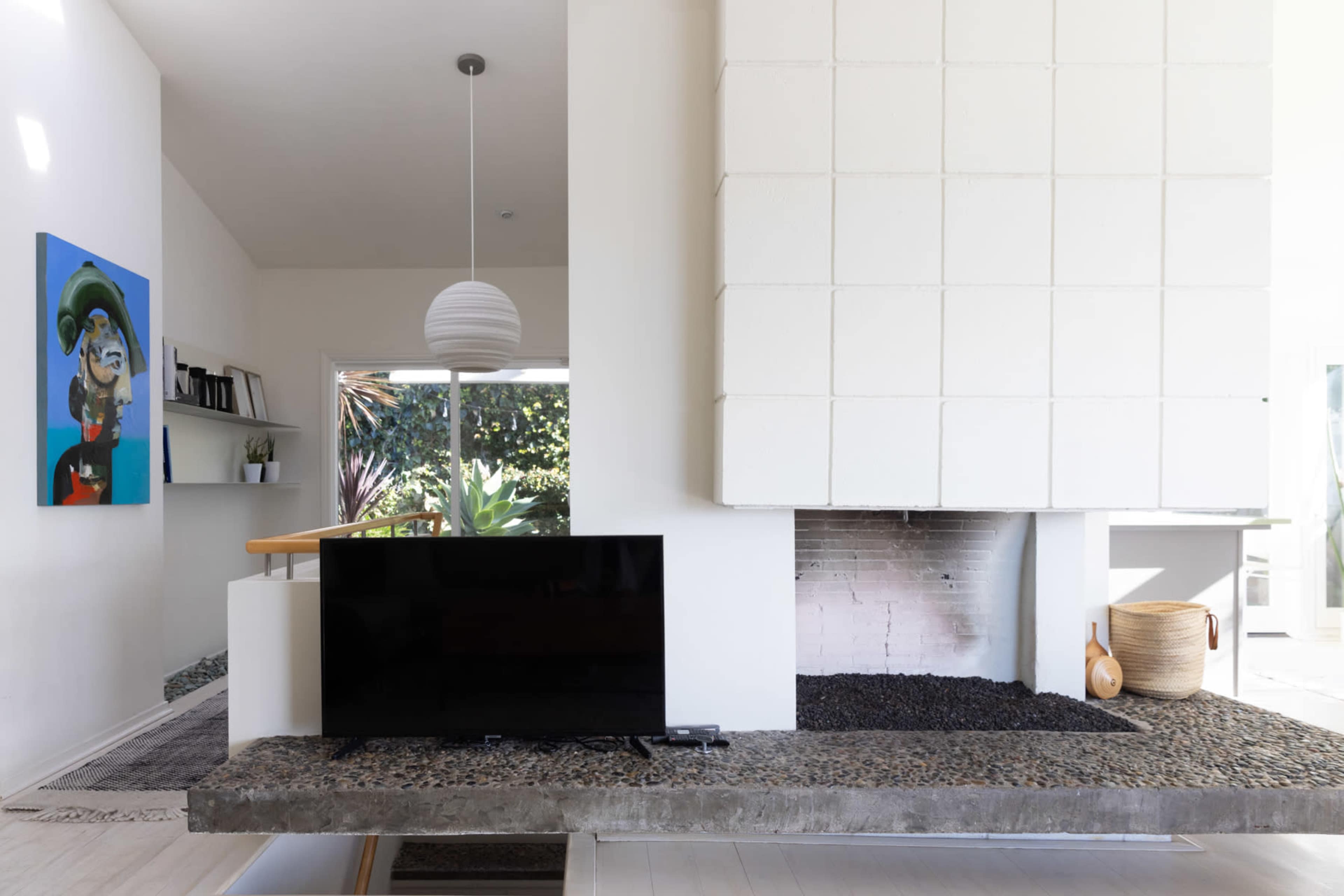 Midcentury Modern Beach Home Image in Laguna Beach, Laguna Beach, CA