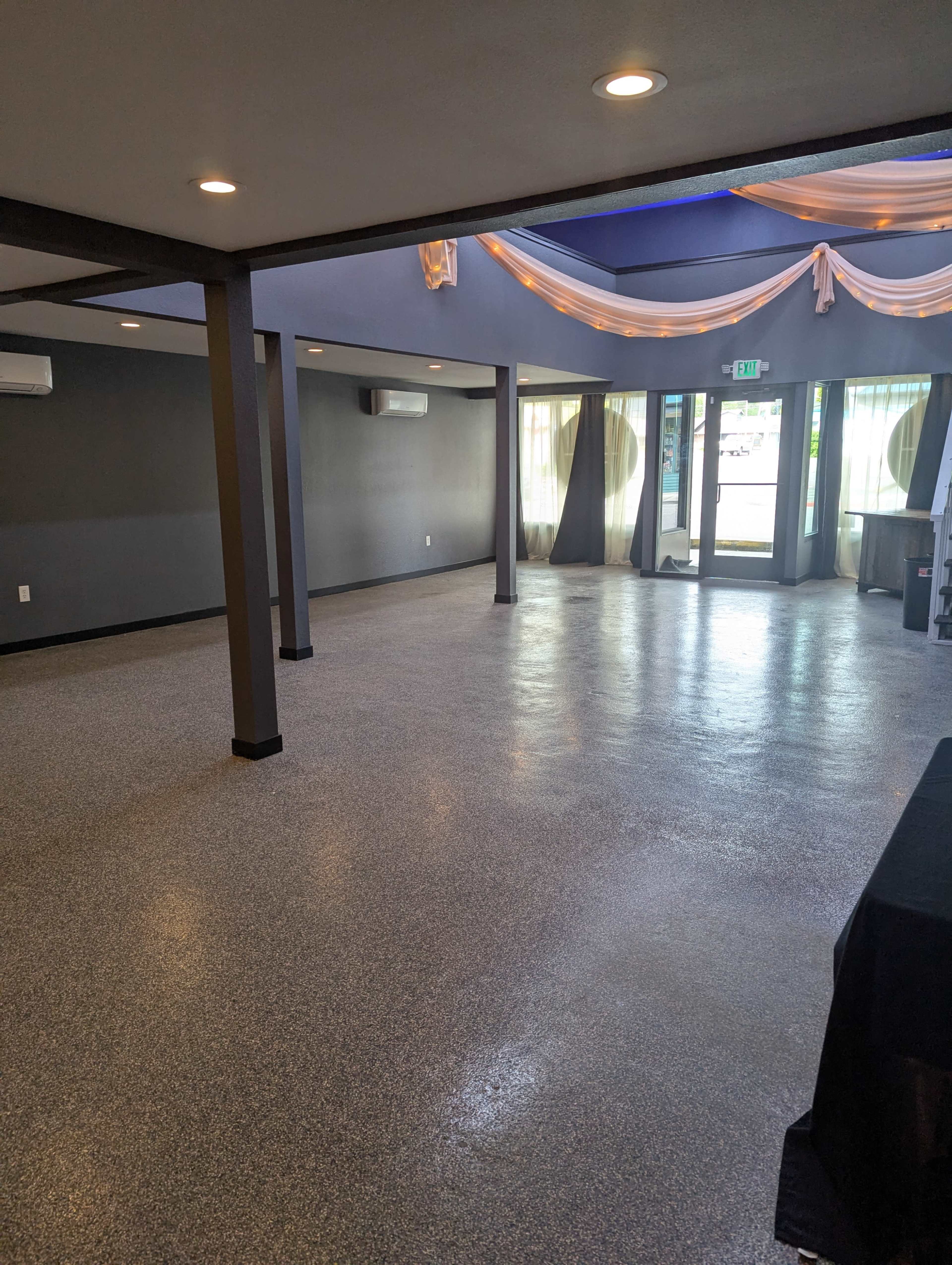 Charming Micro Event Venue Image in Eatonville, Eatonville, WA