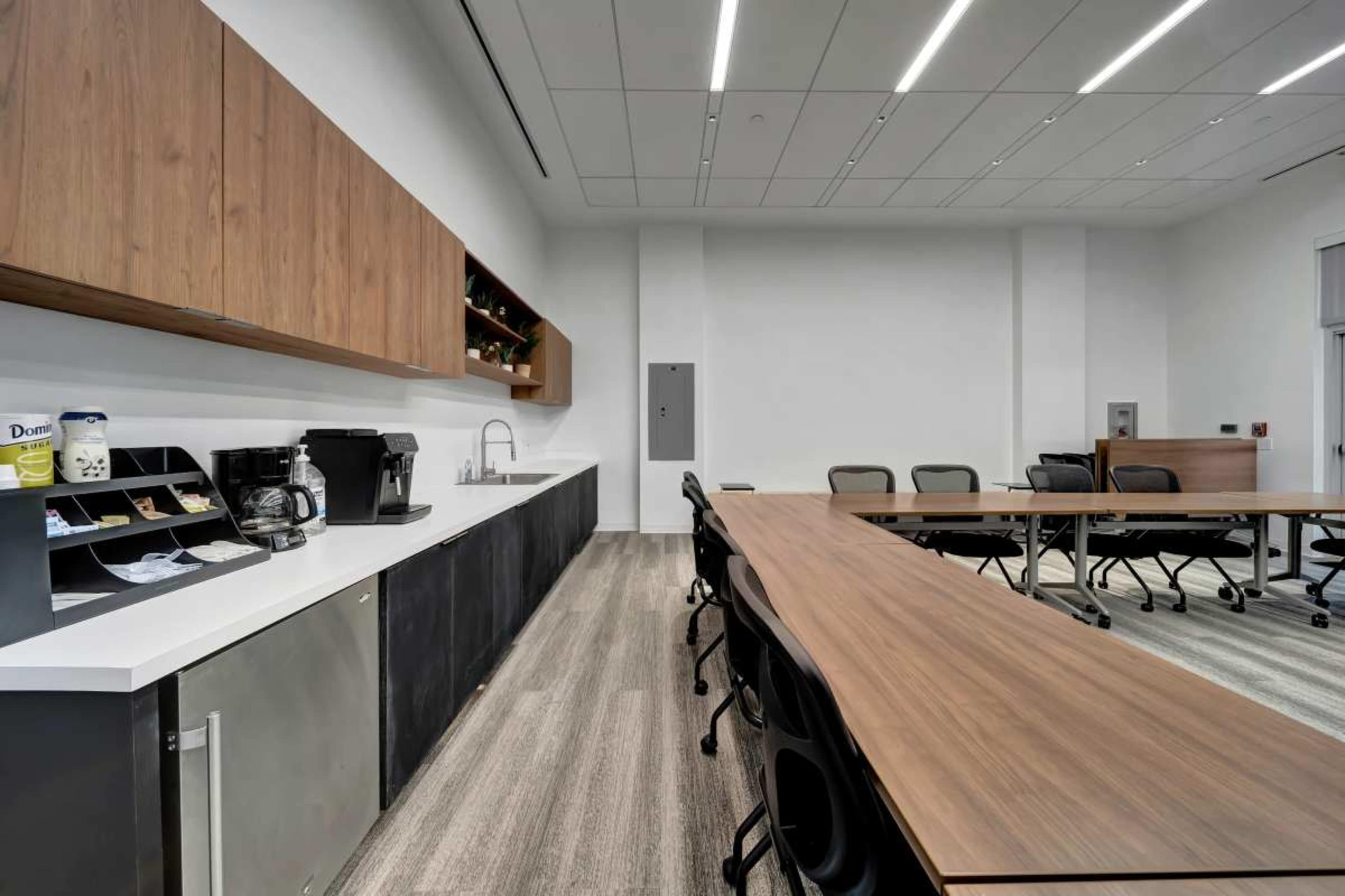 Spacious Large Conference Room in a Trendy Coworking Hub Image in Miramar, Miramar, FL