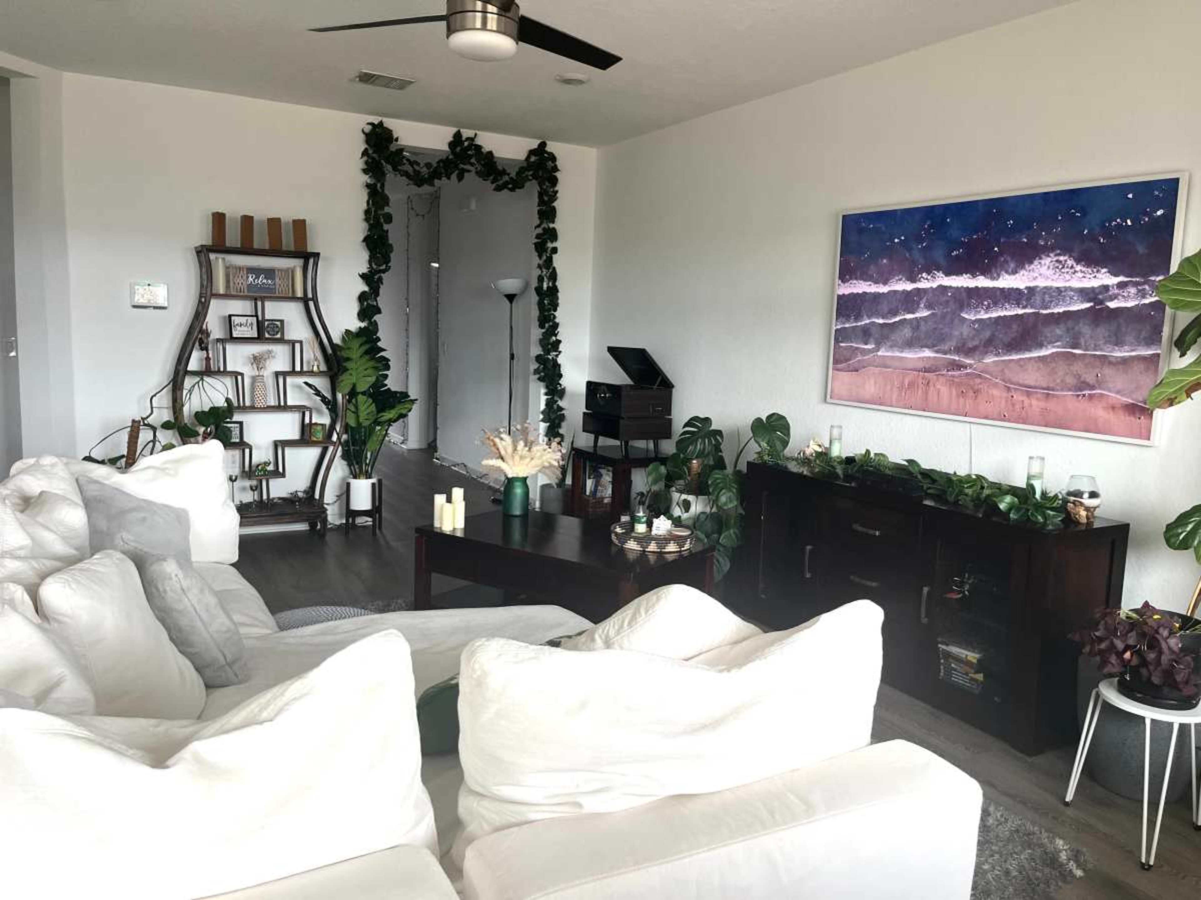 Bright, Airy Home - Retreat for Wellness Events, Gatherings & Content Creation Image in Tech Ridge, Pflugerville, TX