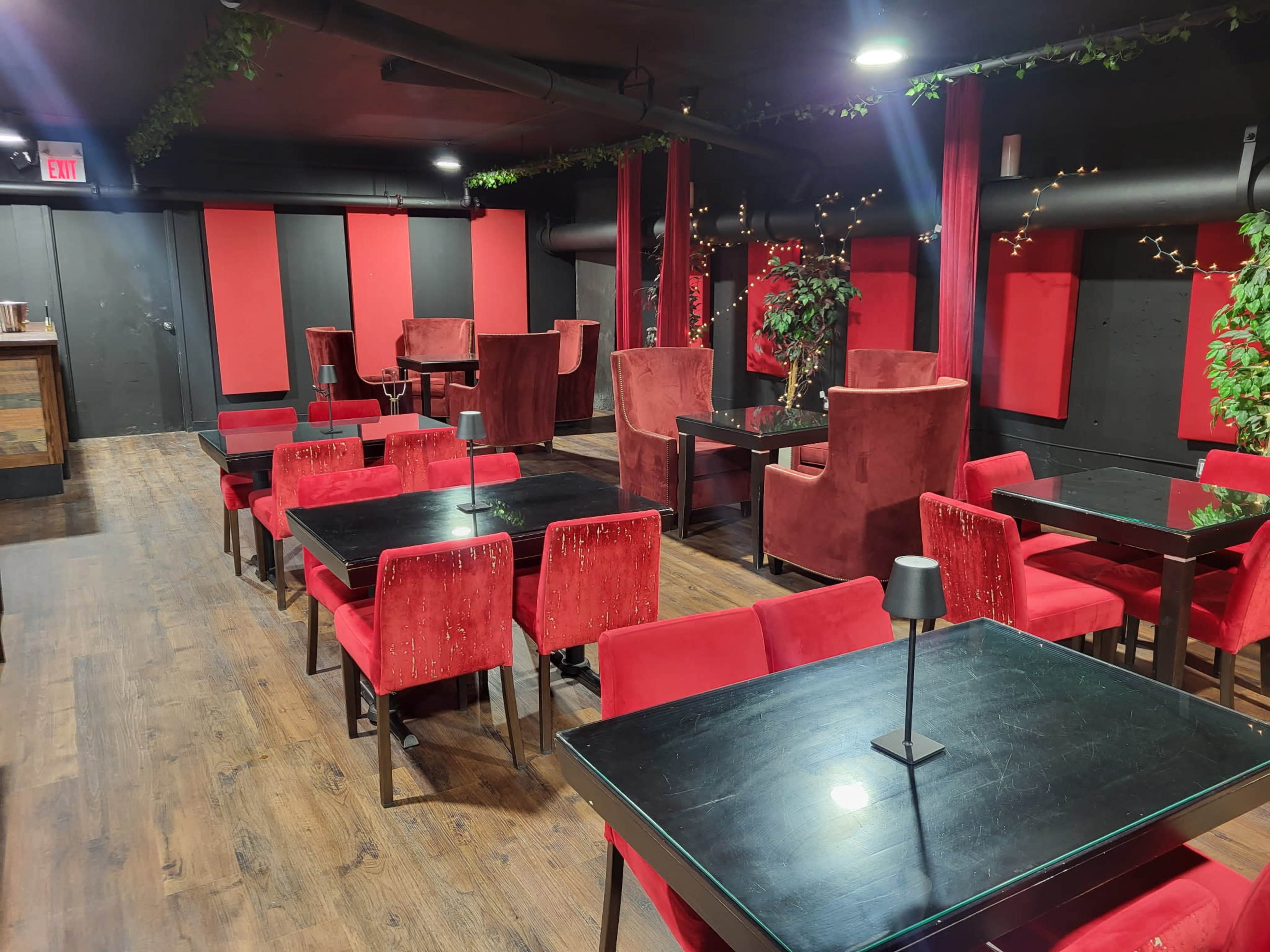 The Underground Event Lounge Image in Mineola, Mississauga, ON