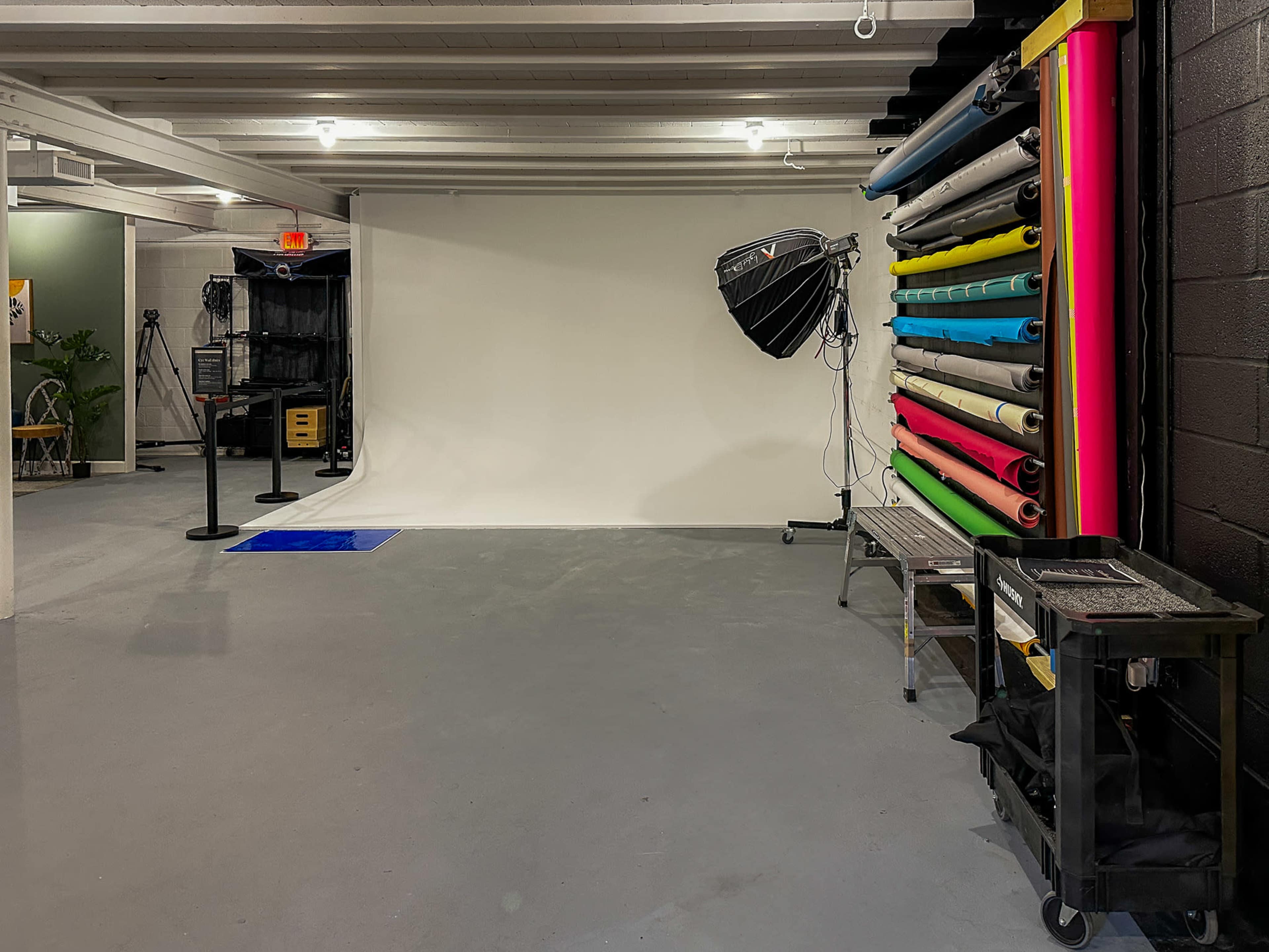 Content Studio - Cyc Wall, Multiple Sets, Lighting Included Image in Sanford, Sanford, NC