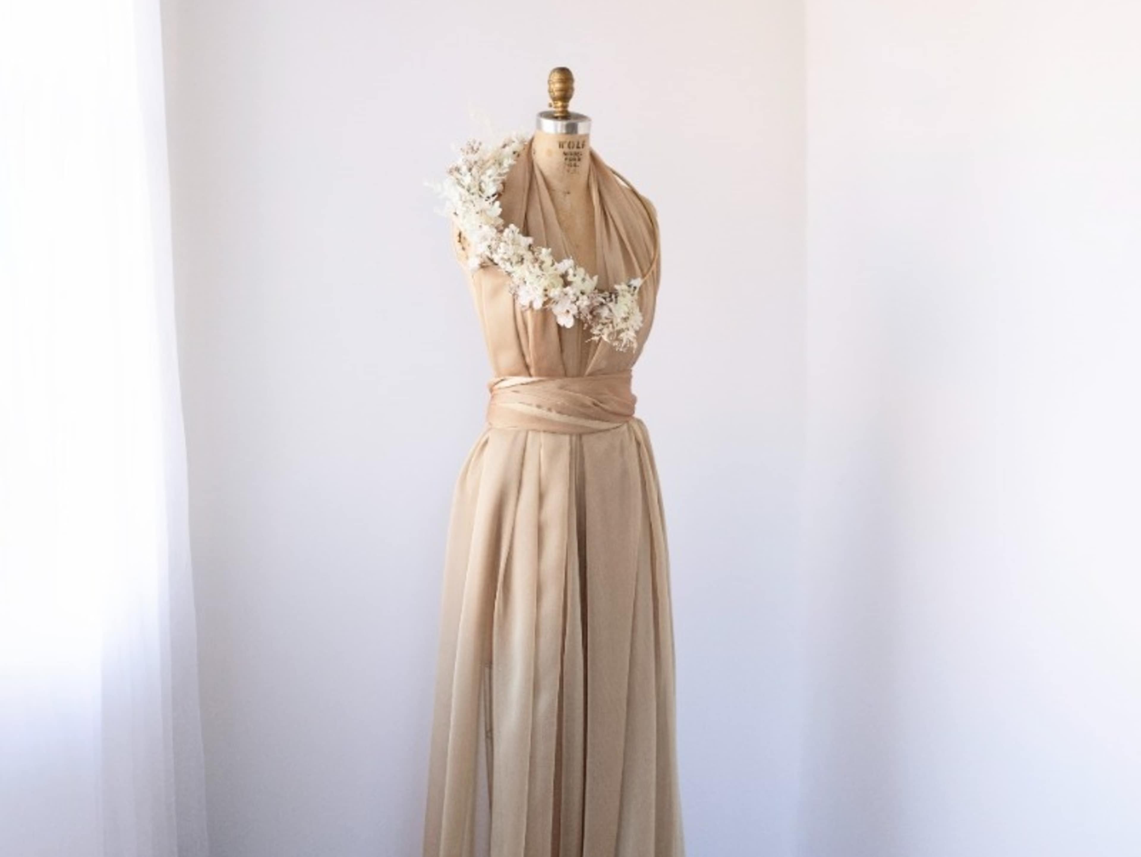 Dresses/wardrobe