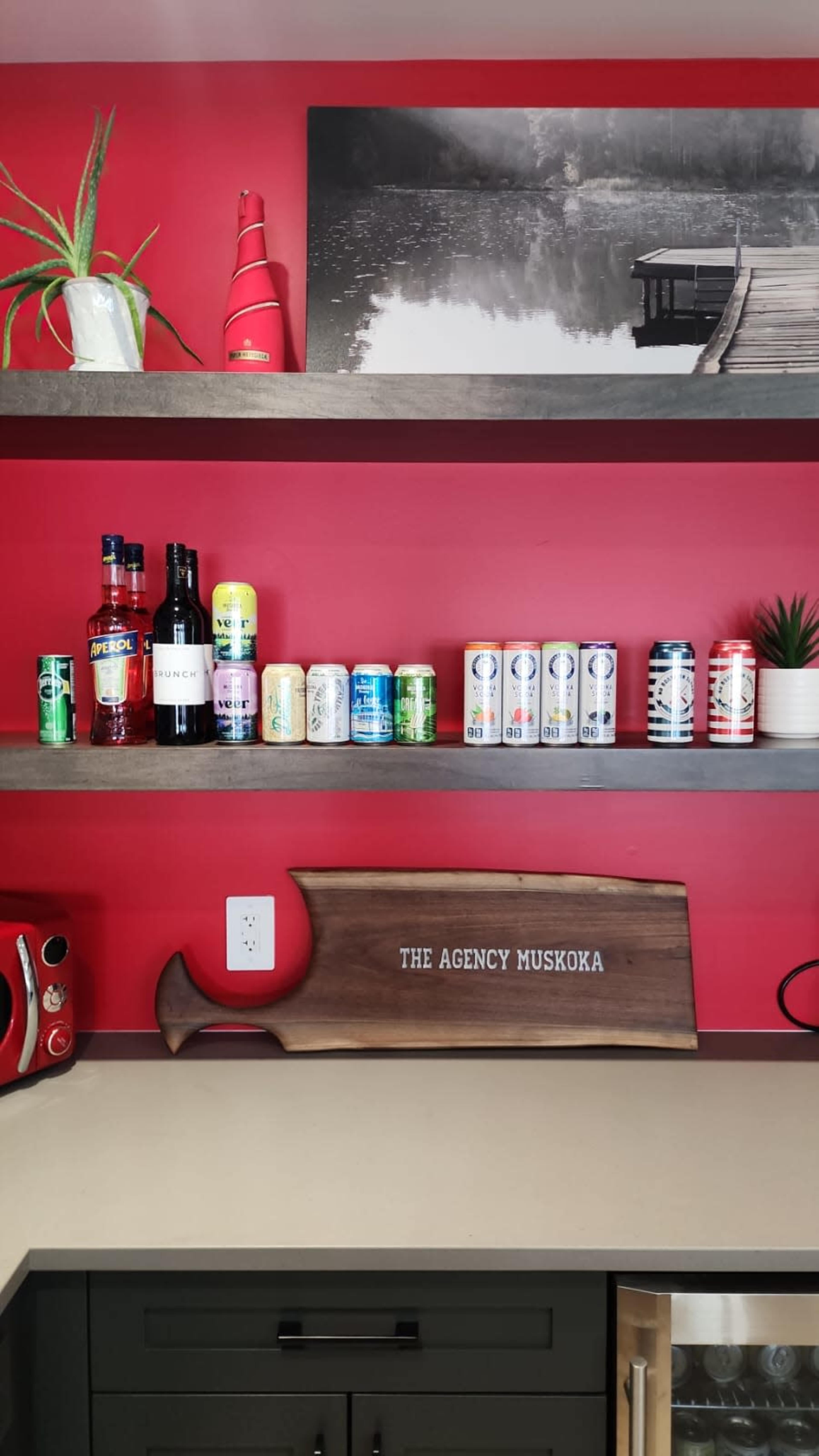 Beautiful office space with high ceilings and conference room Image in Bracebridge, Bracebridge, ON