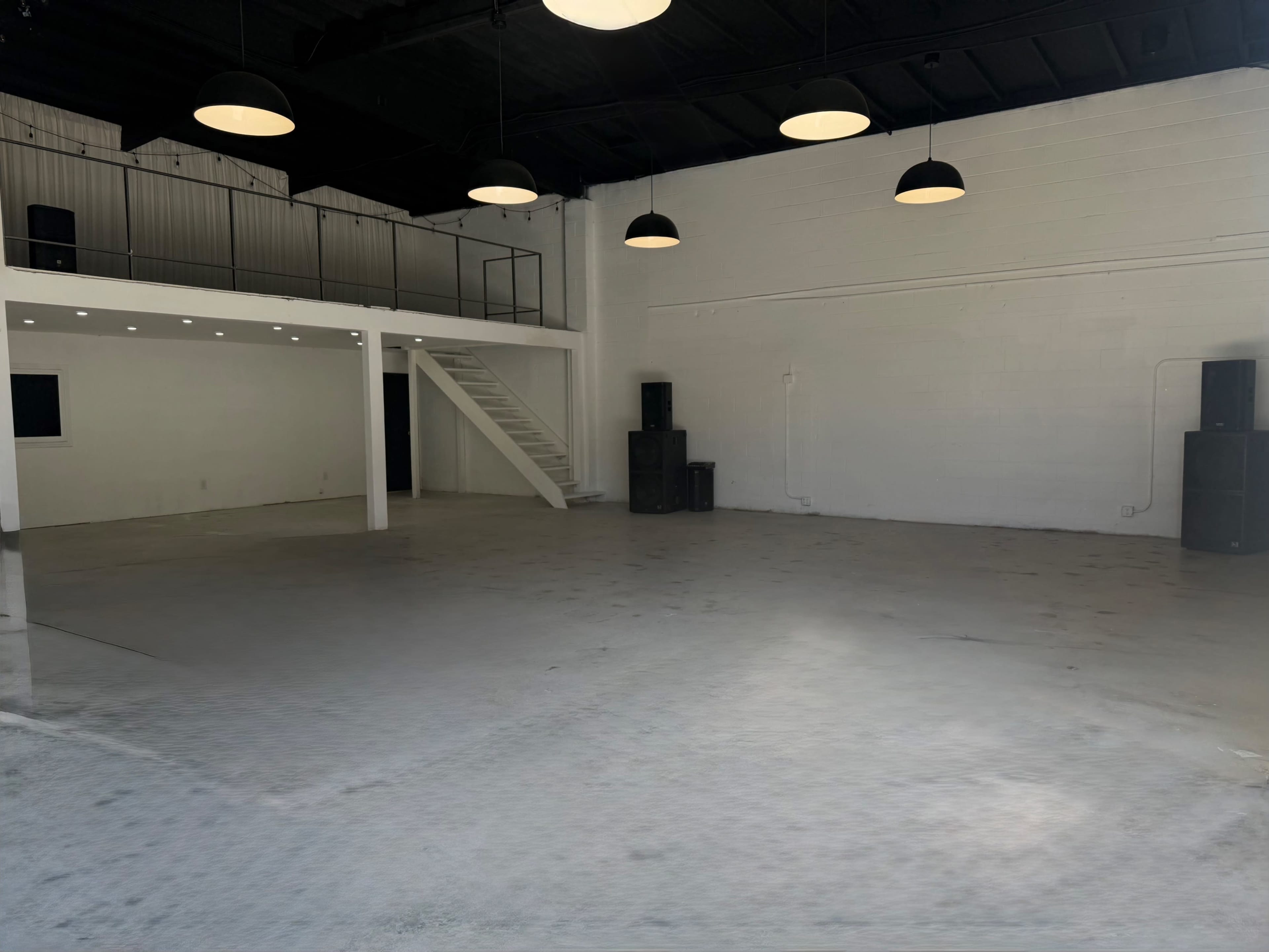 Versatile Studio Space for Dance, Fitness, Yoga & Wellness Classes in Burbank! Image in Burbank, Burbank, CA