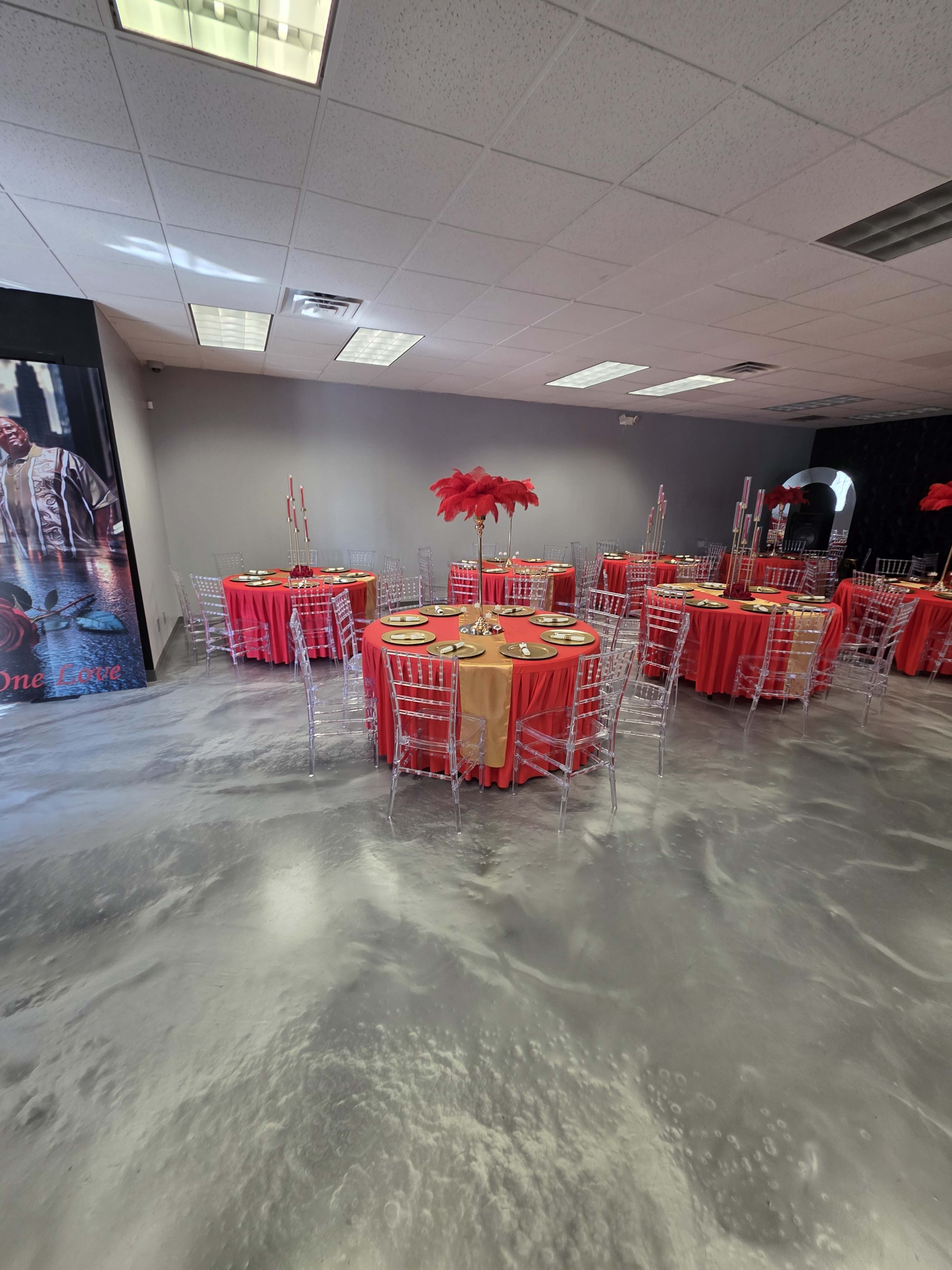 Metro Detroit Event Venue with Exceptional character Image in Clinton Township, Clinton township, MI