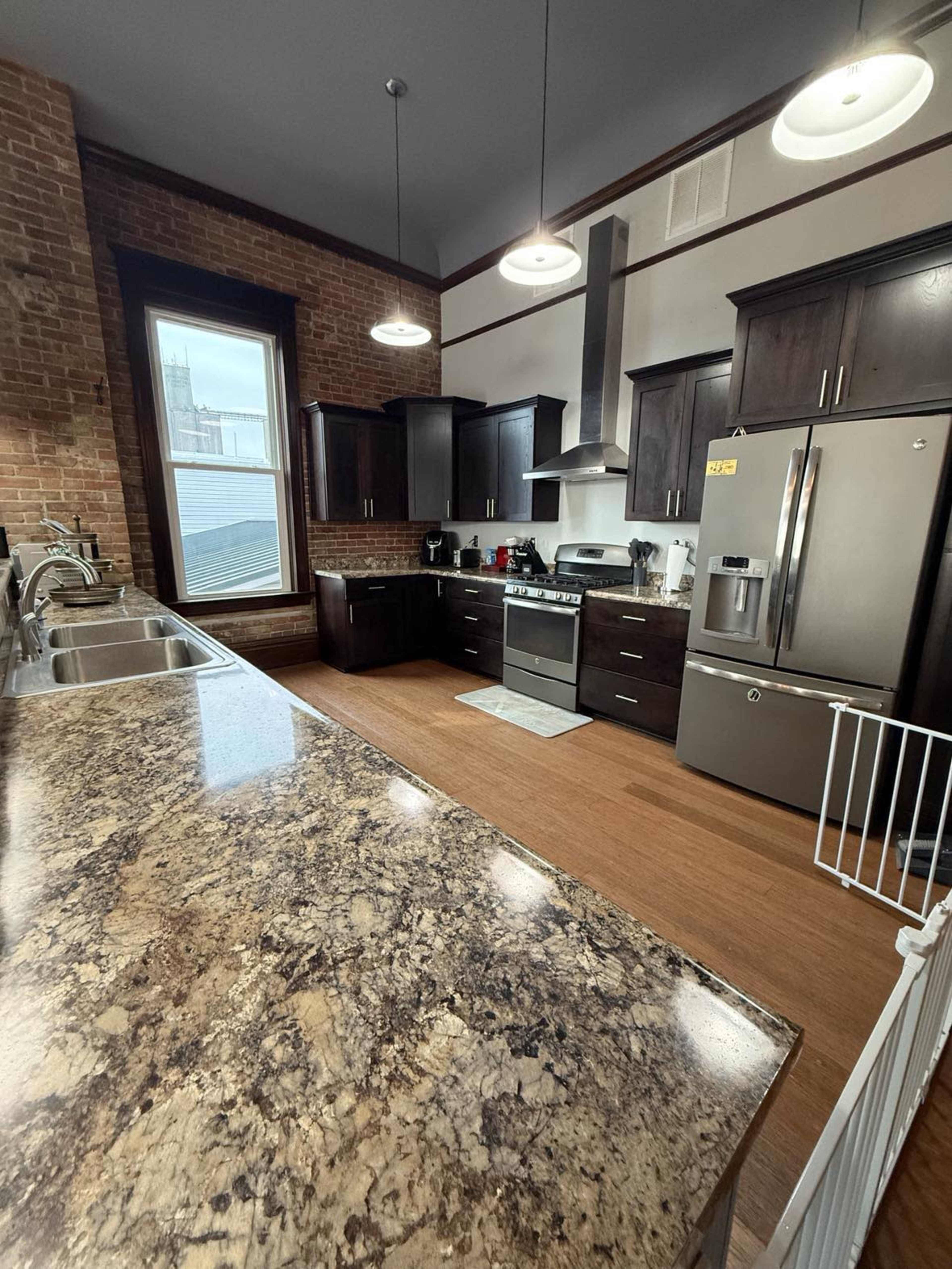 The Ledger Loft - Upstairs Historic Brick Loft Image in Moweaqua Township, Moweaqua, IL