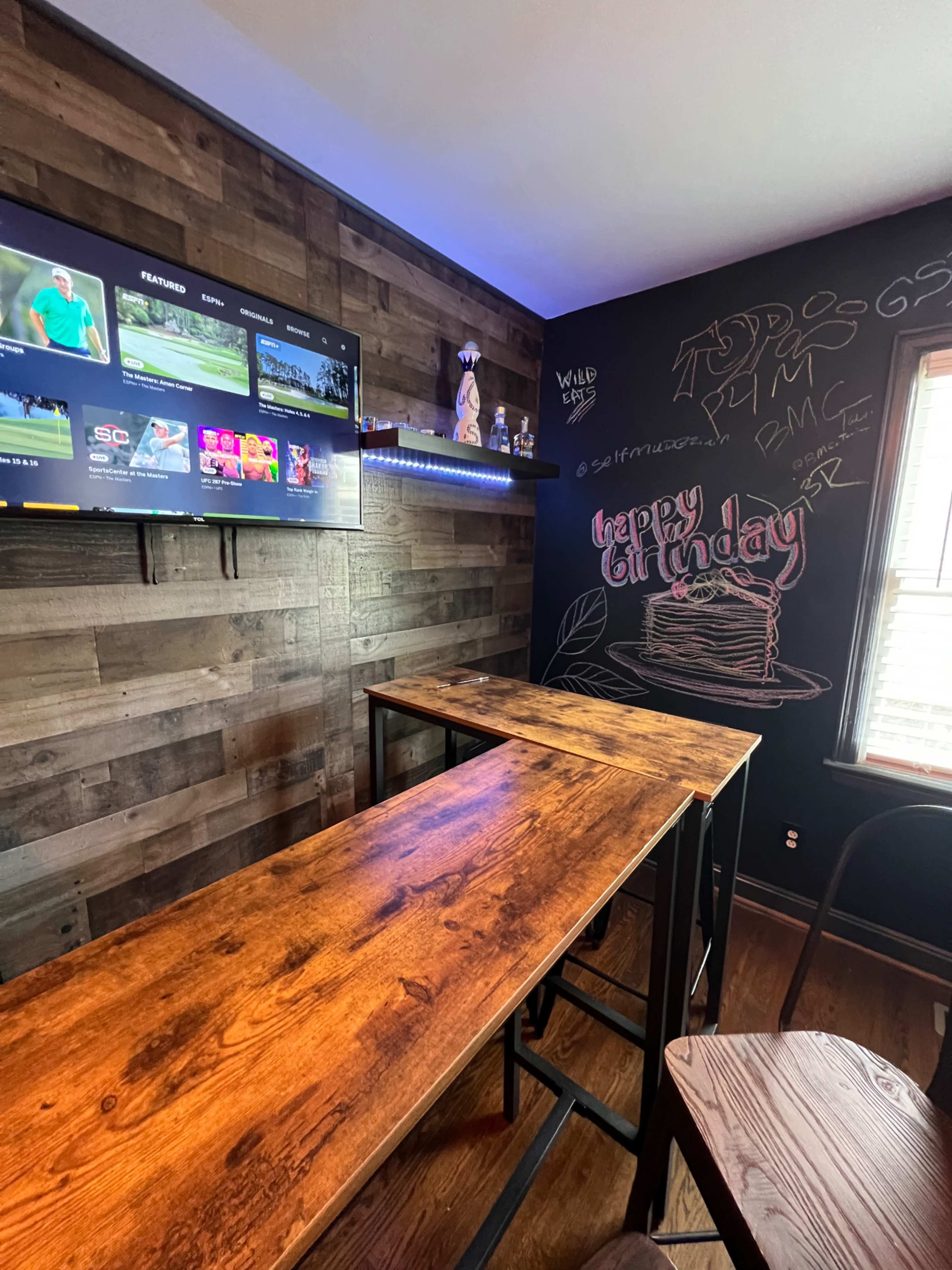 Space for Production Film & Photography Features  Bar Area Image in Hills Park, Atlanta, GA