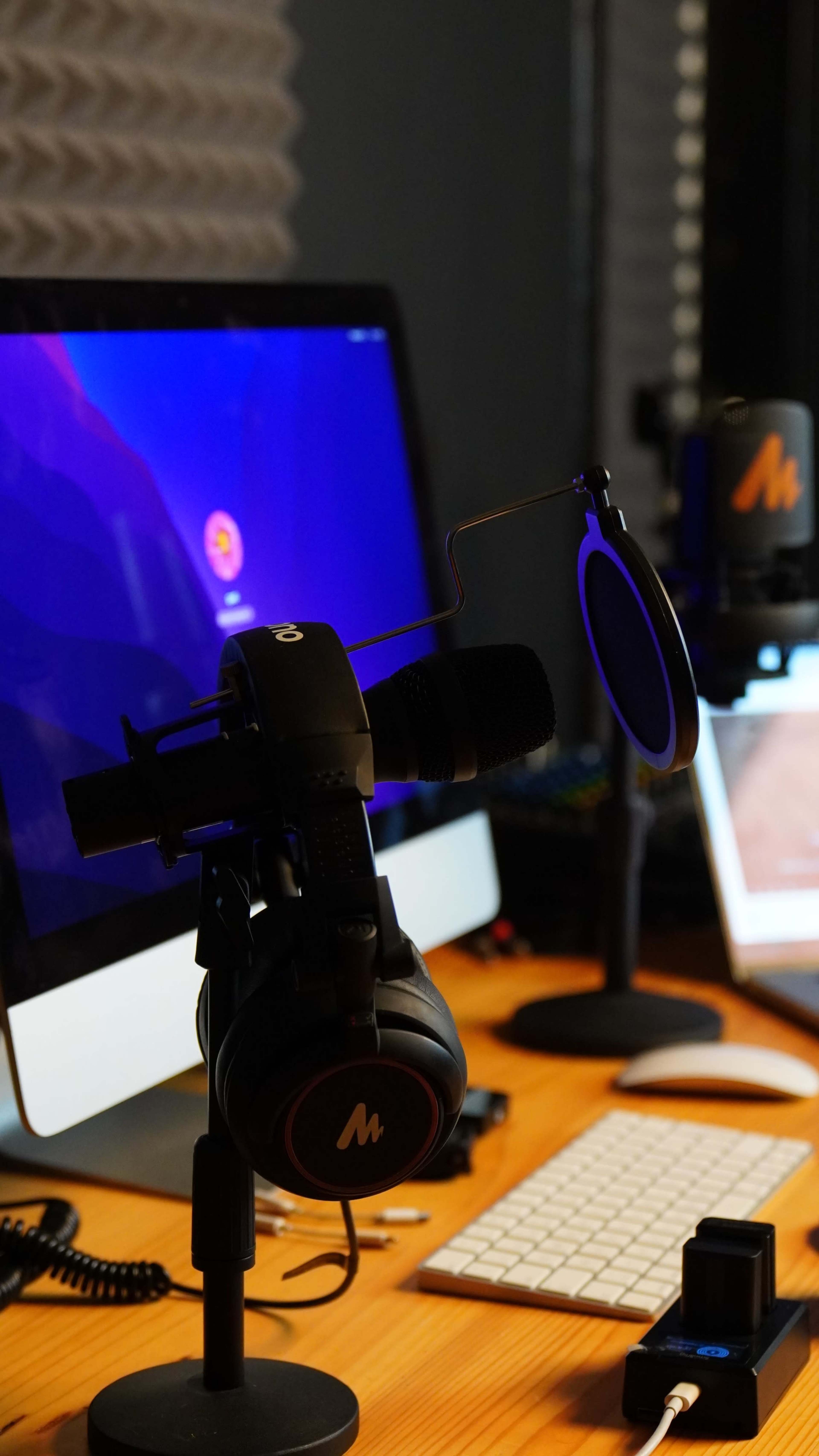 Podcast / Video / Musik Aufnahmestudio zentral in Berlin in einem ruhigen Hinterhof Bild in Kreuzberg, Berlin, 