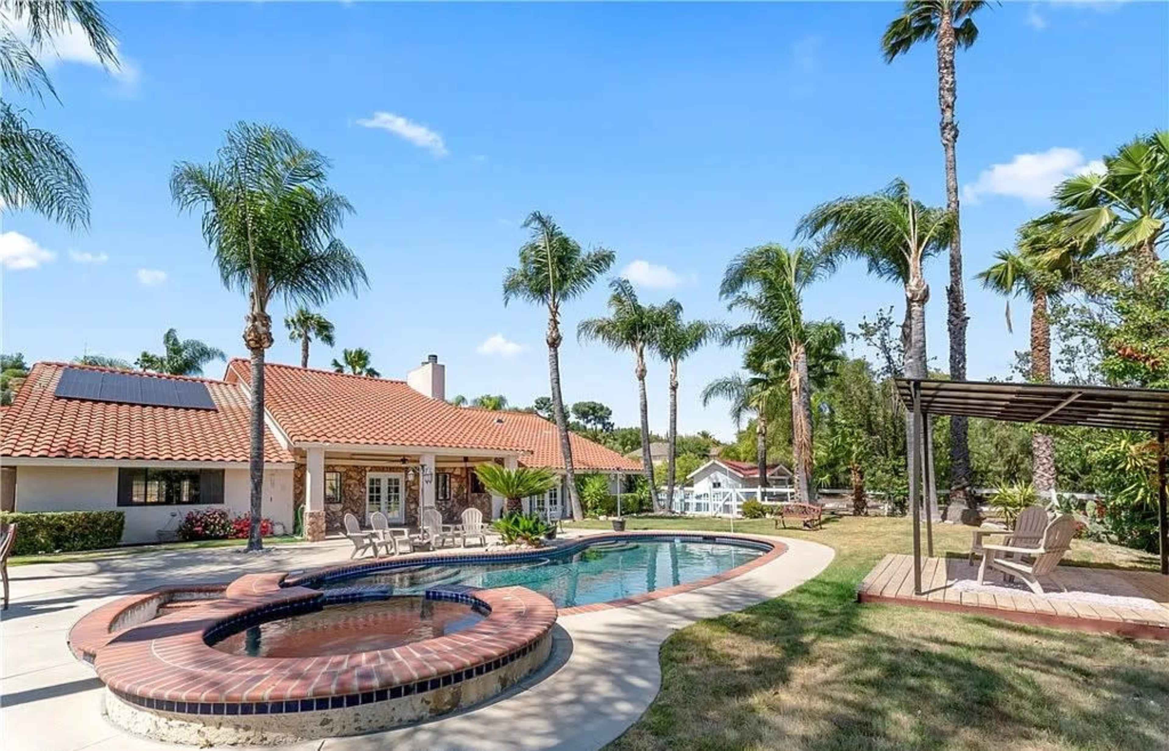 Large Spacious Home on Over 2 Acres in Temecula! Image in Temecula, Temecula, CA