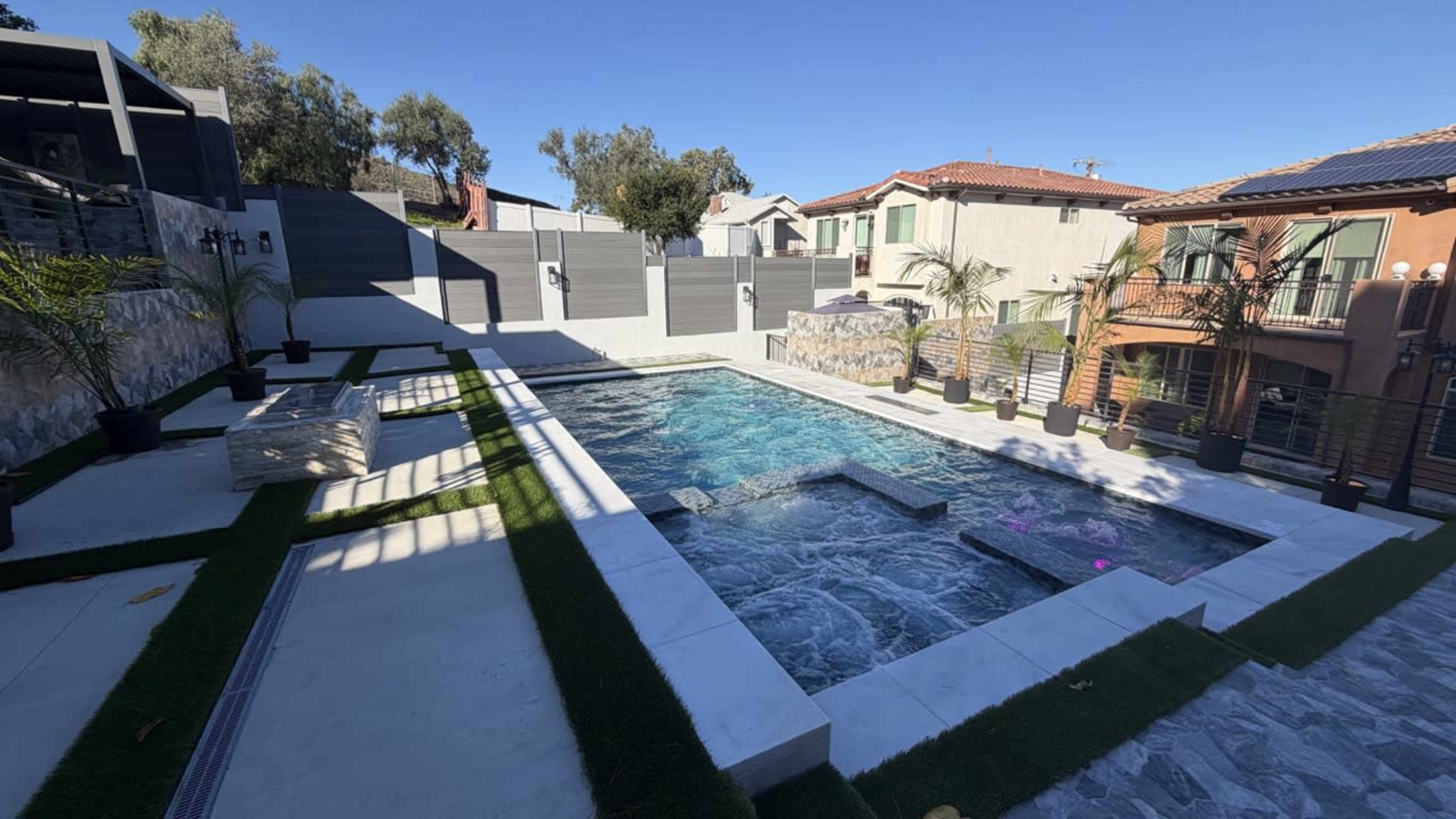 Huge house for filming Image in Sunland, sunland, CA