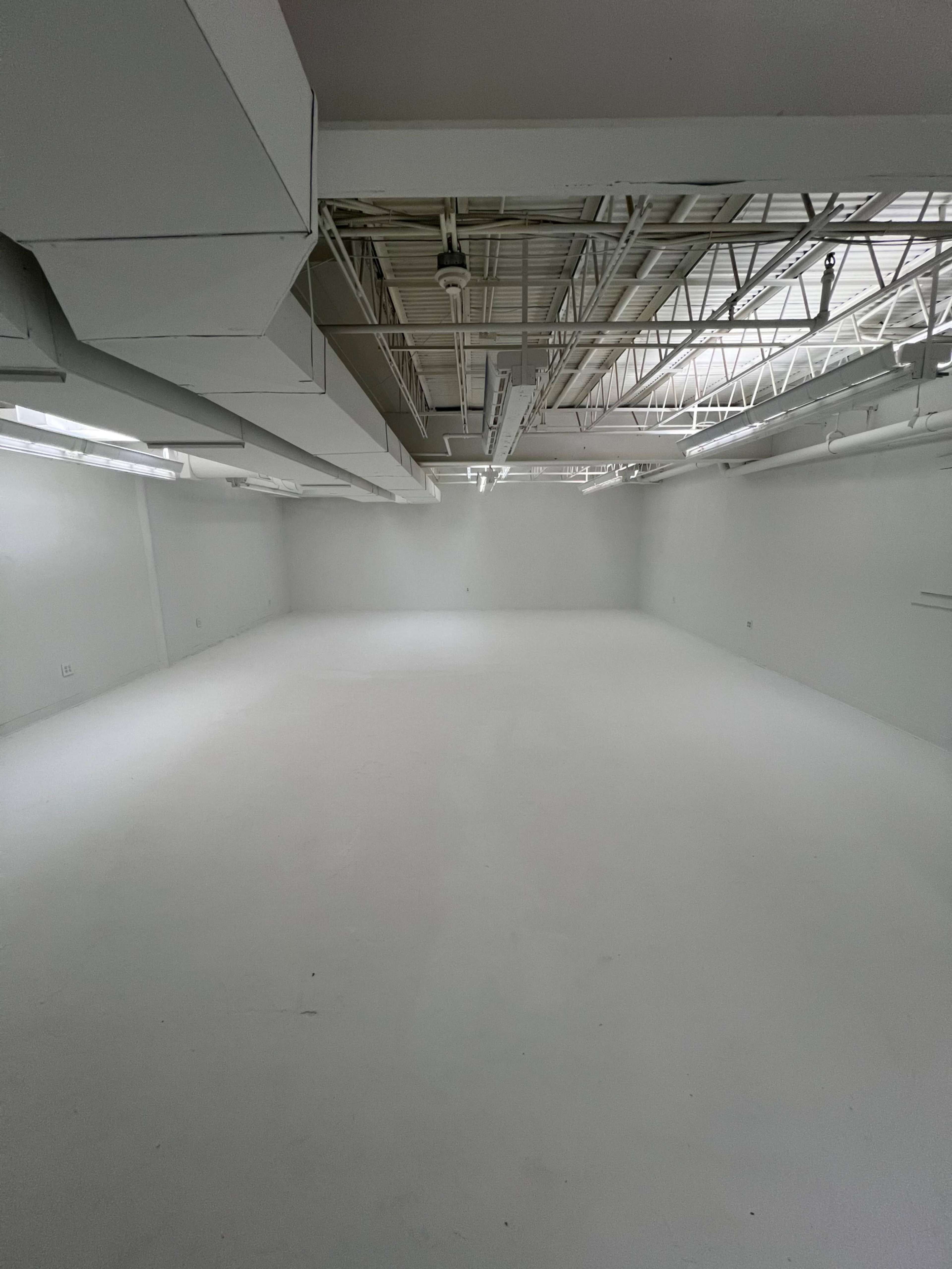 The White Room – Transformable Studio for Any Vision Image in Lincoln Park, Yonkers, NY